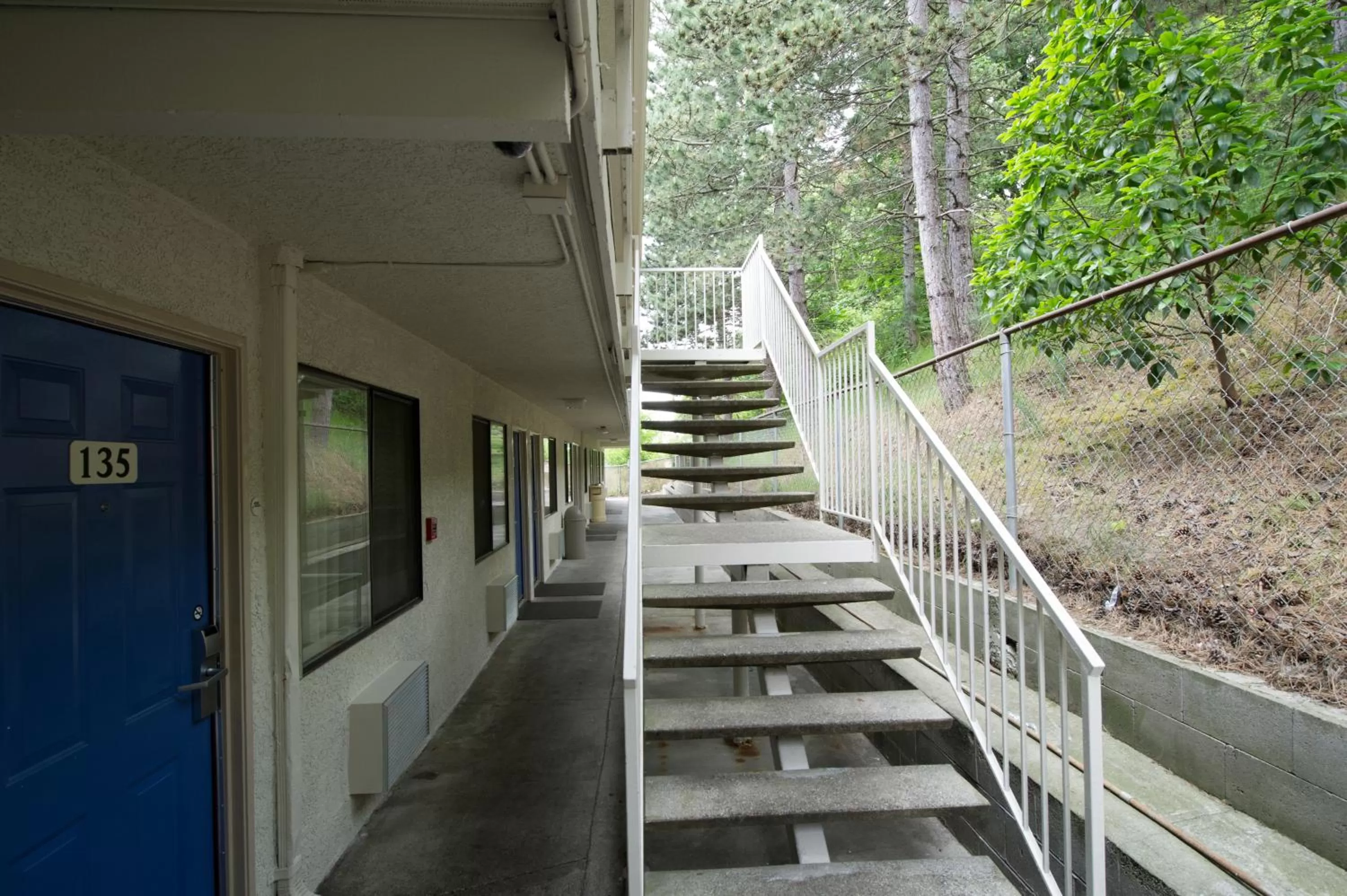 Day in Motel 6-Seattle, WA - Airport