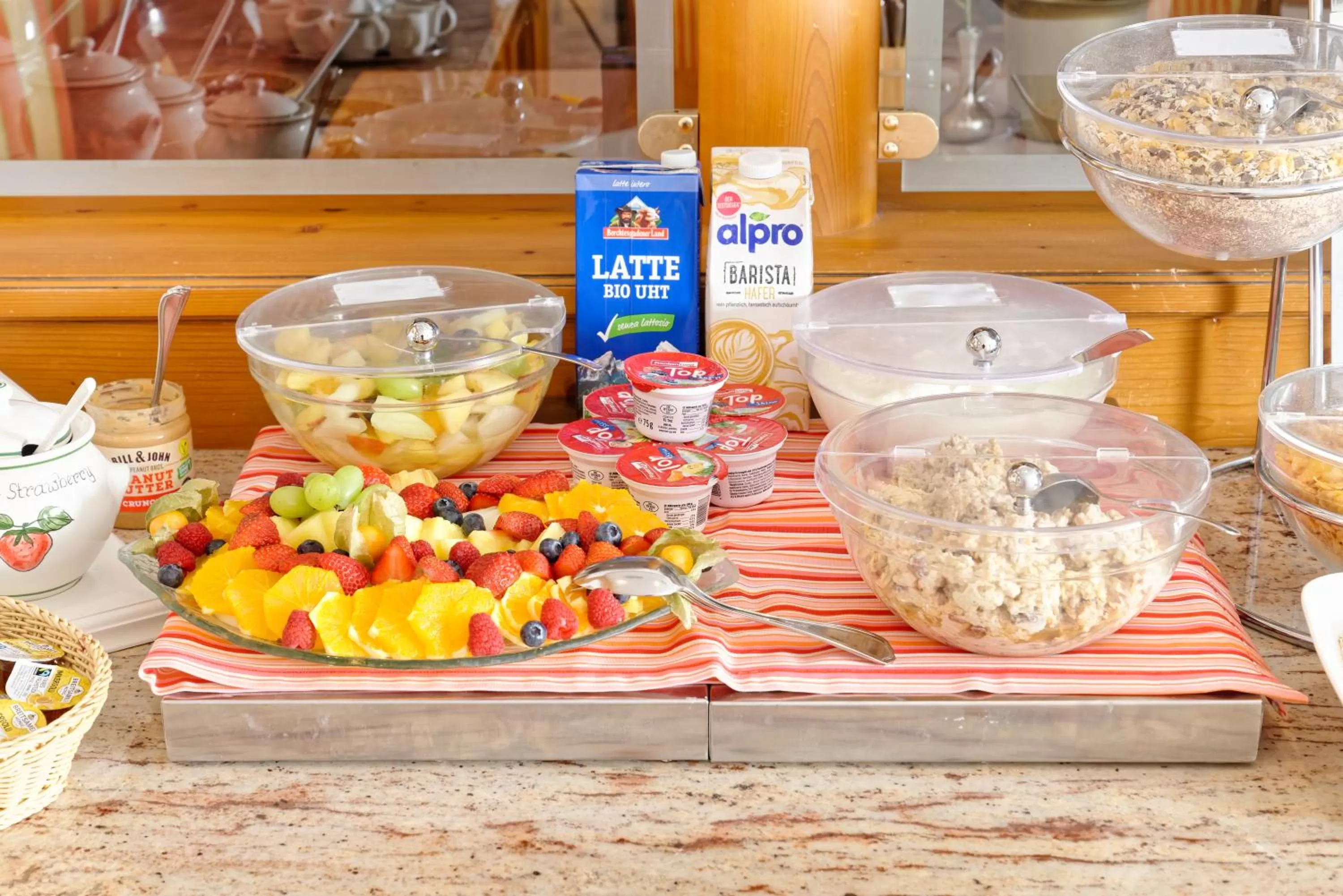 Breakfast in Ortnerhof - Ihr Zuhause am Fuße der Alpen