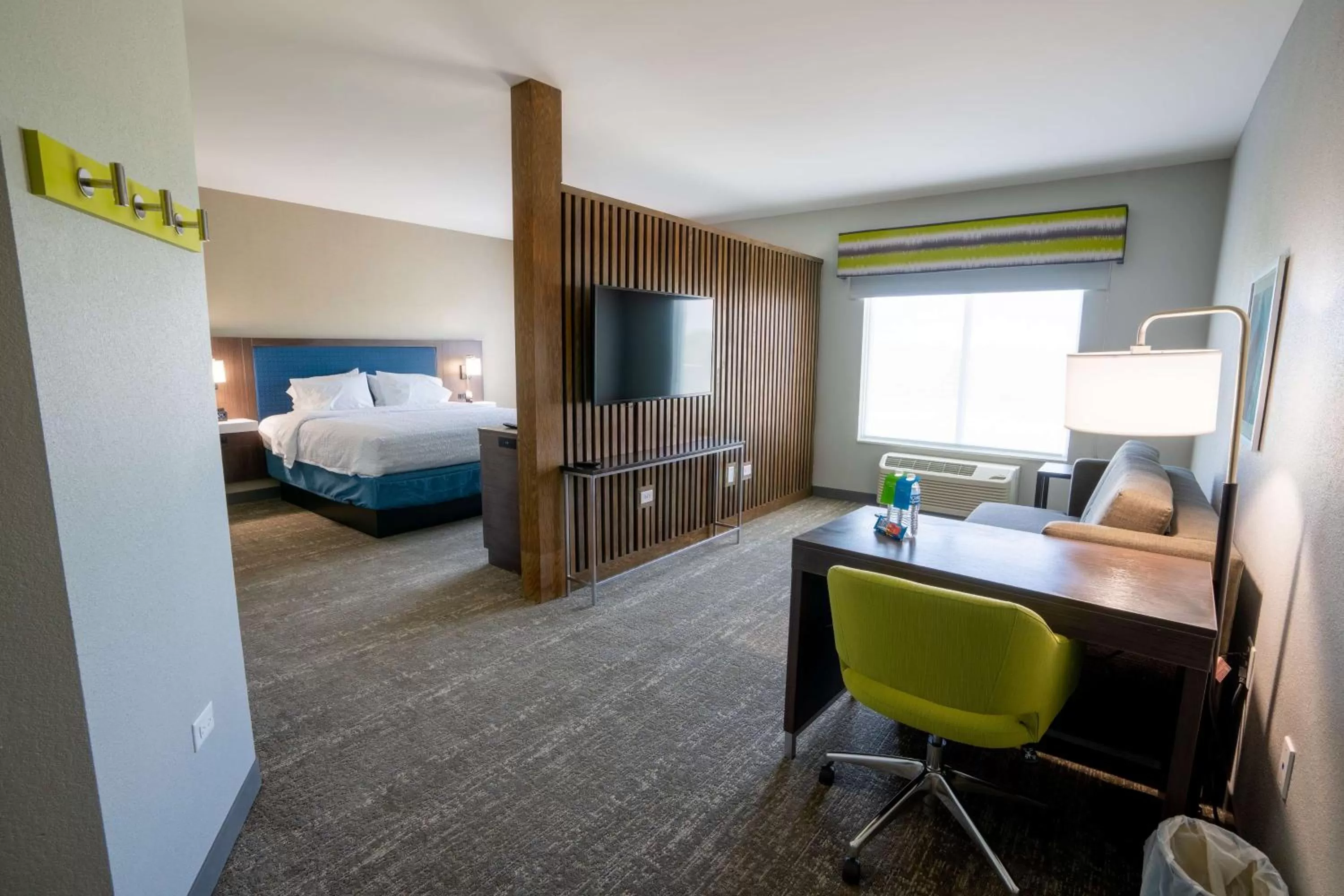 King Studio Suite in Hampton Inn By Hilton Huntley Chicago