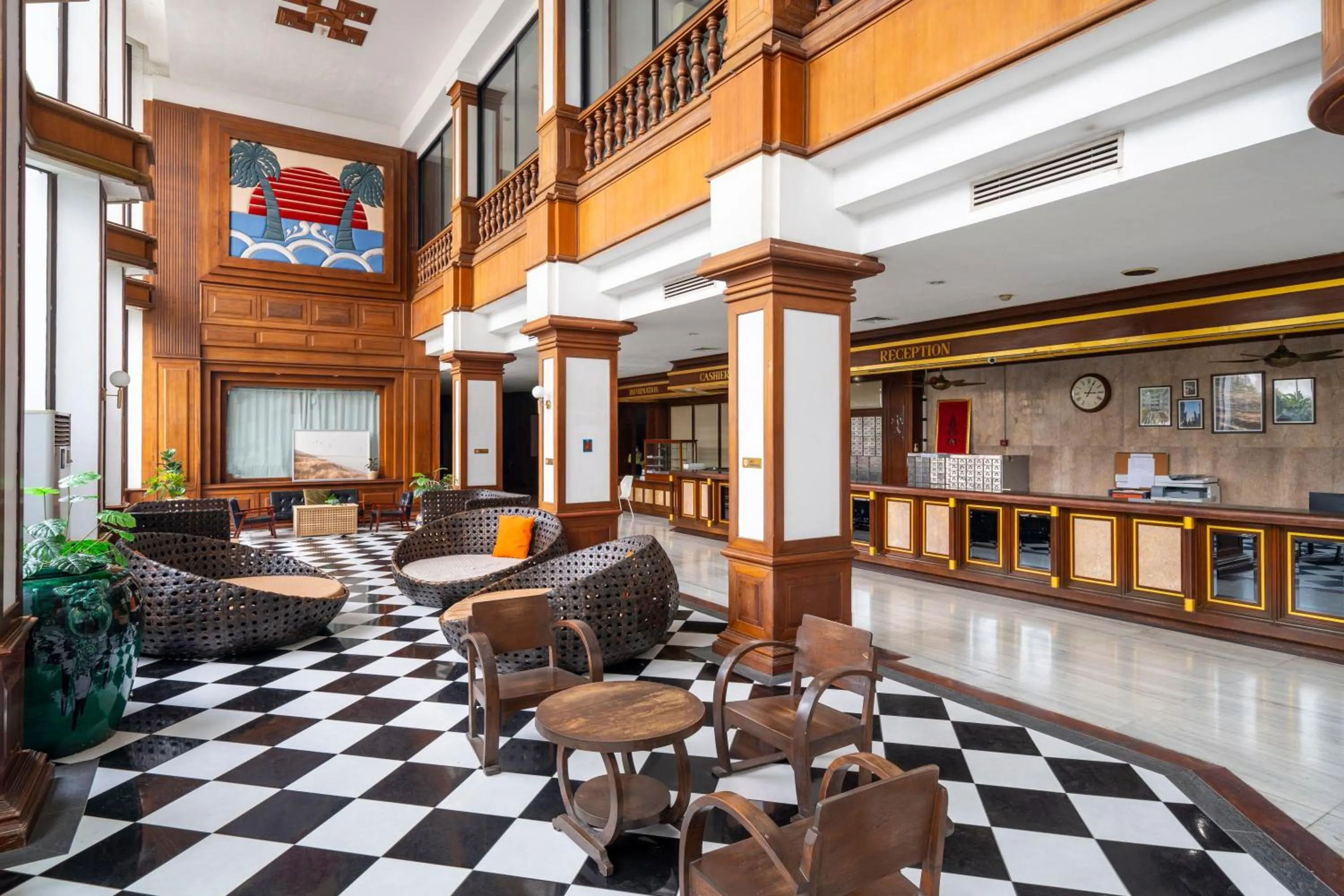 Lobby or reception in Welcome Plaza Hotel Pattaya