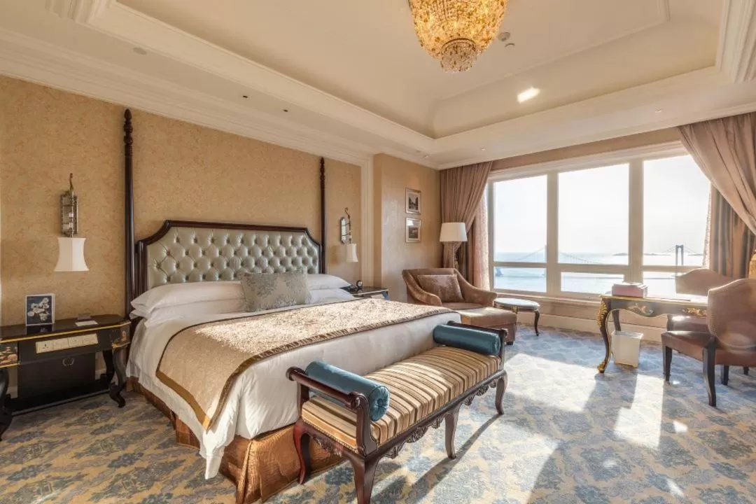 The Castle Hotel, a Luxury Collection Hotel, Dalian