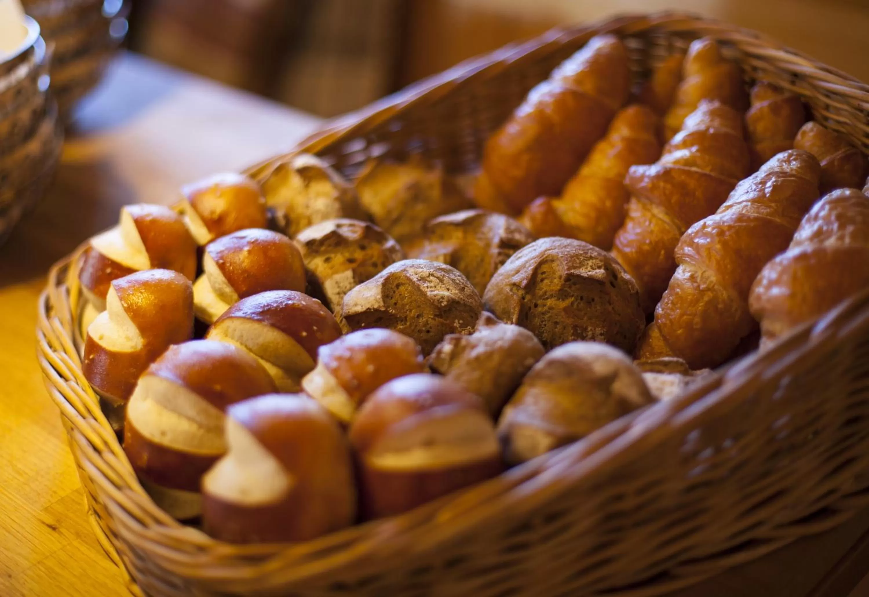 Buffet breakfast in Boutique-Hotel Garni Bellevue Davos Wiesen
