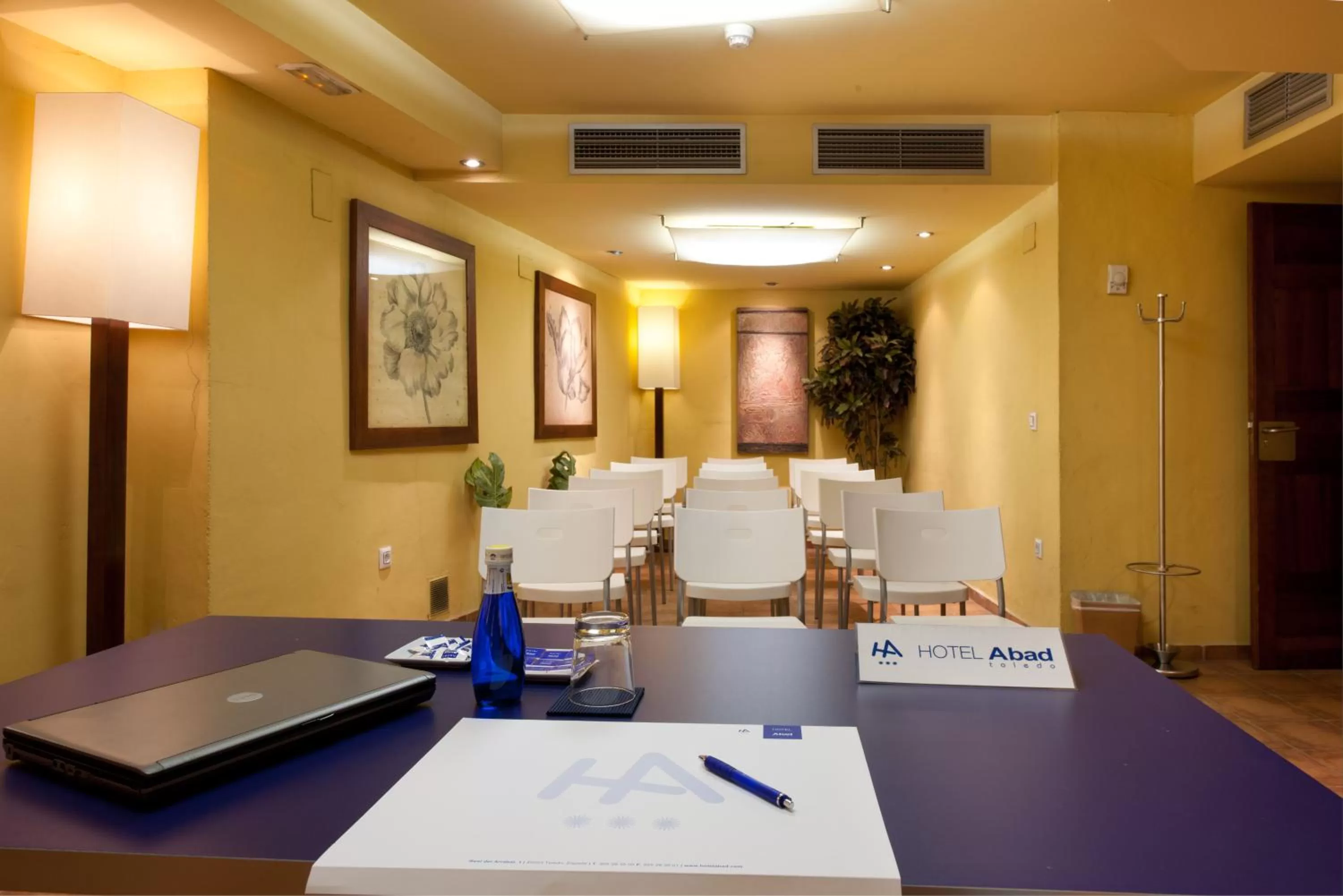 Meeting/conference room in Abad Toledo