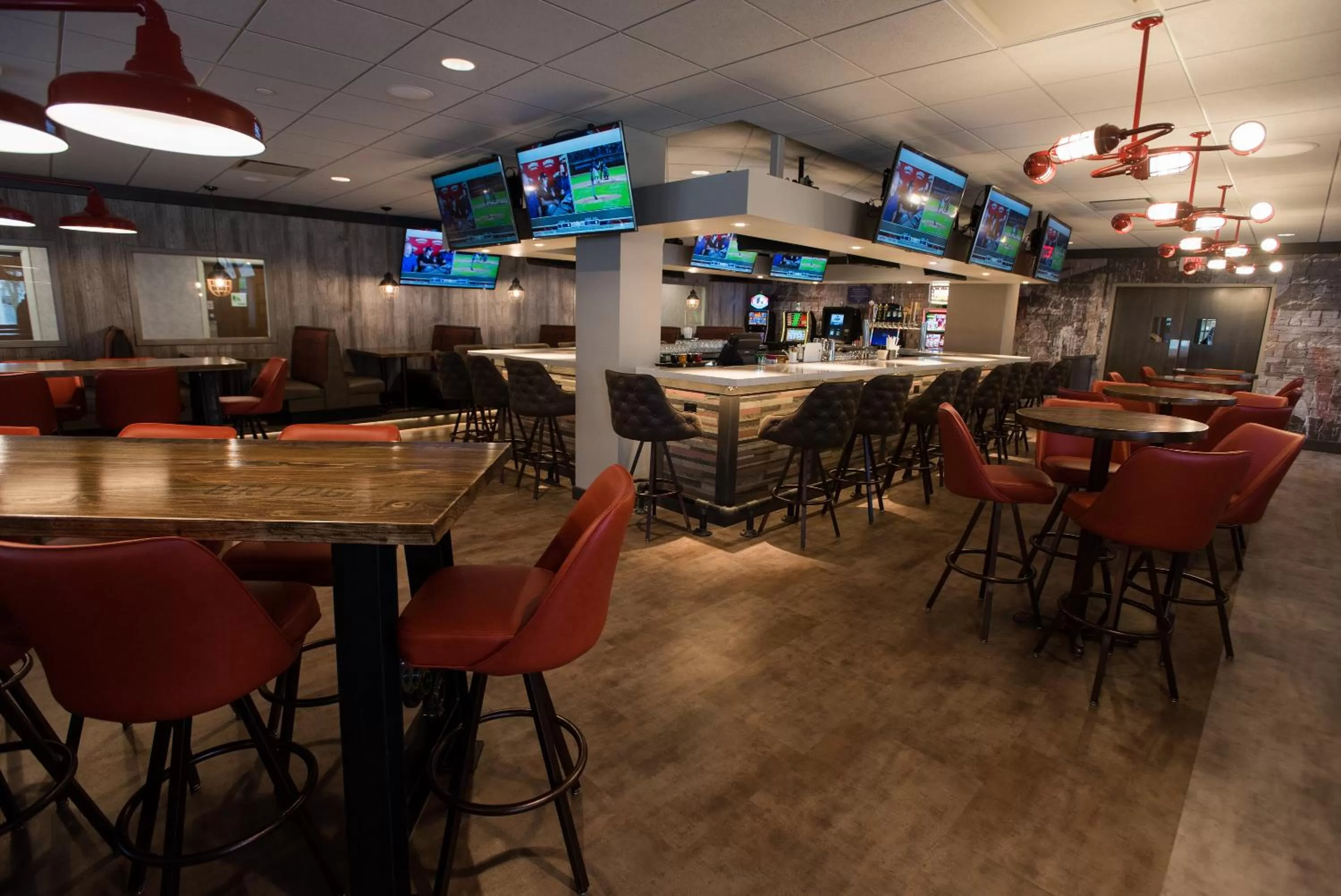 Restaurant/places to eat in Holiday Inn Rock Island-Quad Cities by IHG