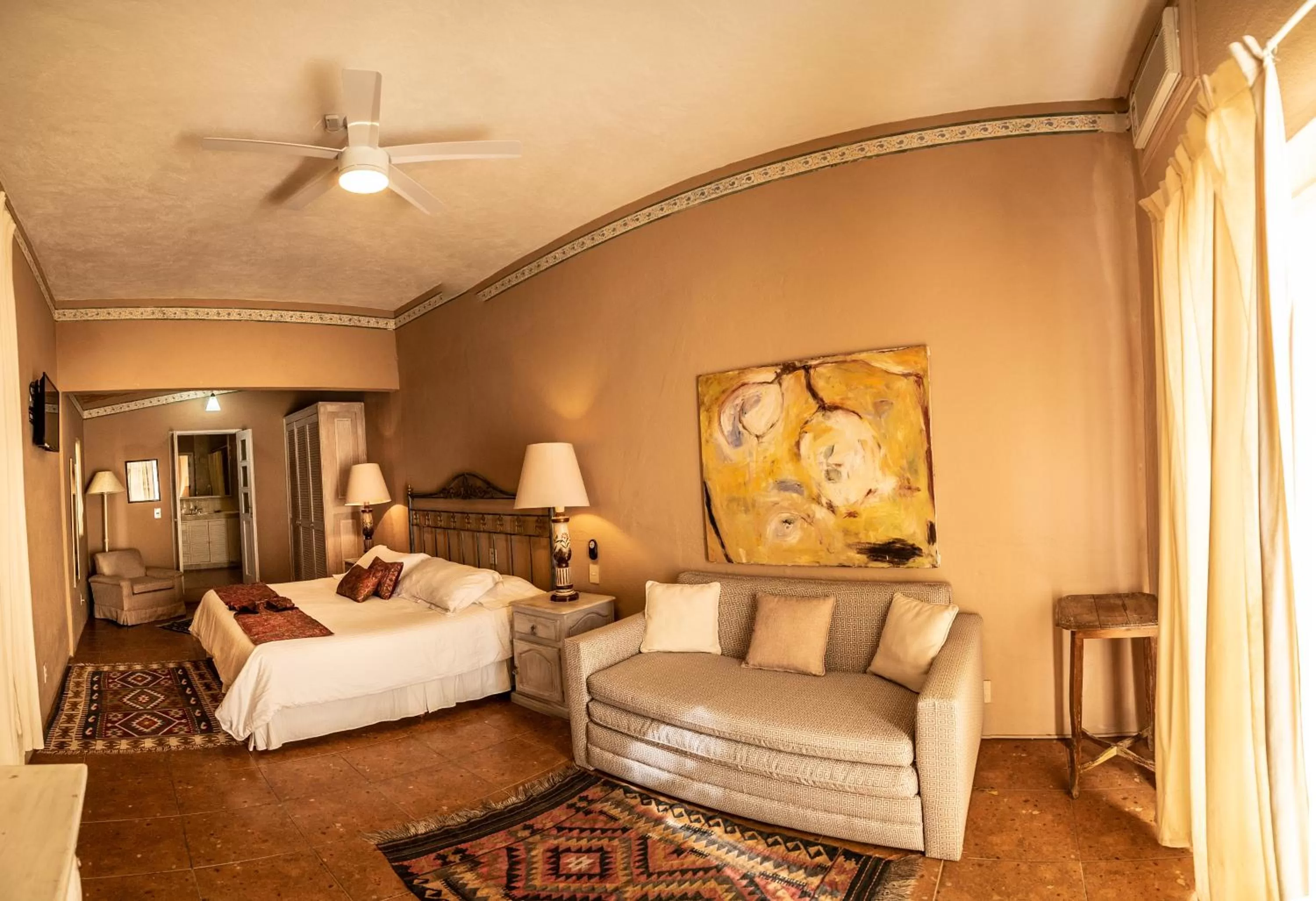 Photo of the whole room, Bed in Villa Mirasol