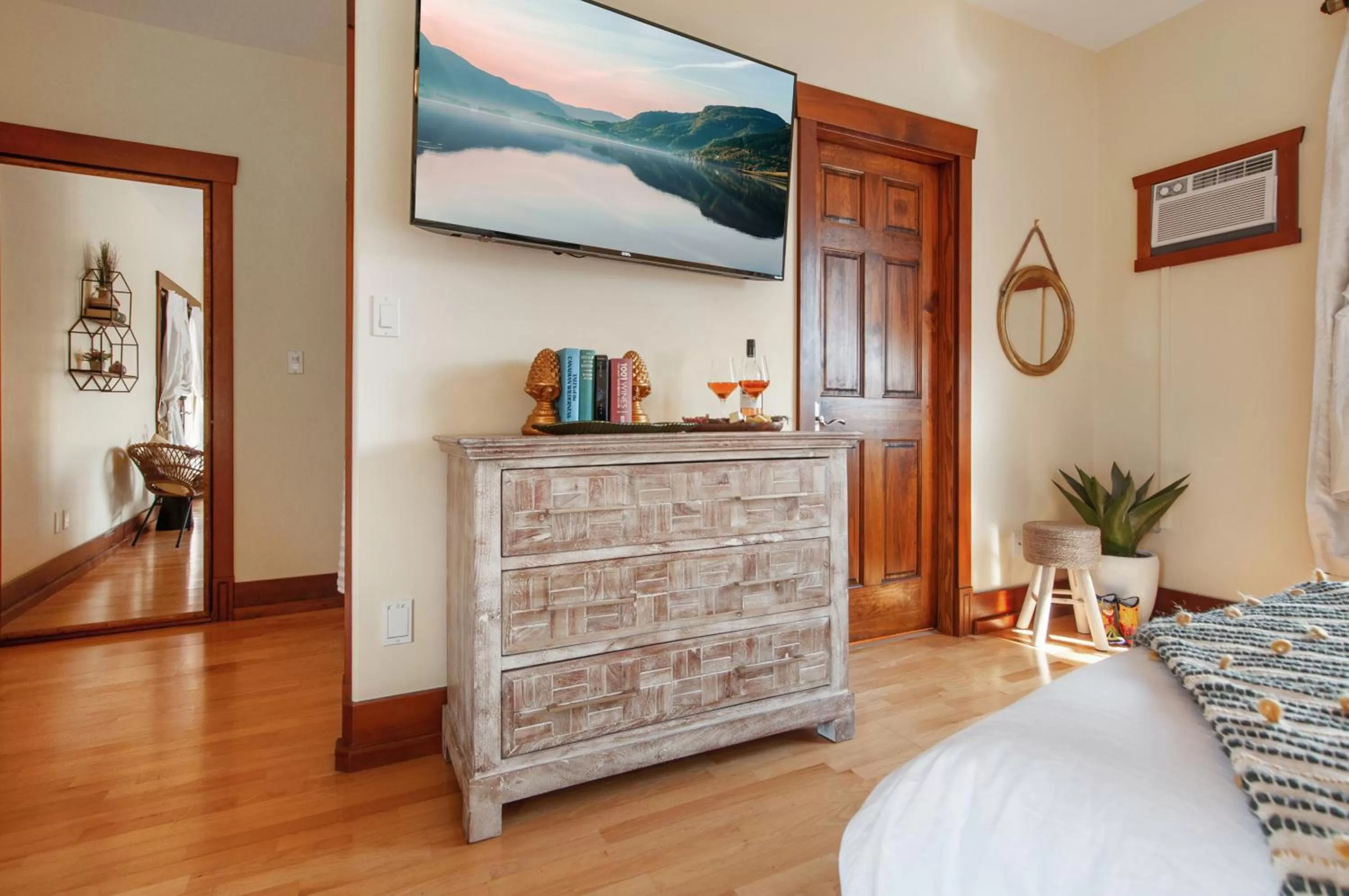 Photo of the whole room, Bed in Casa Grande Inn & Suites