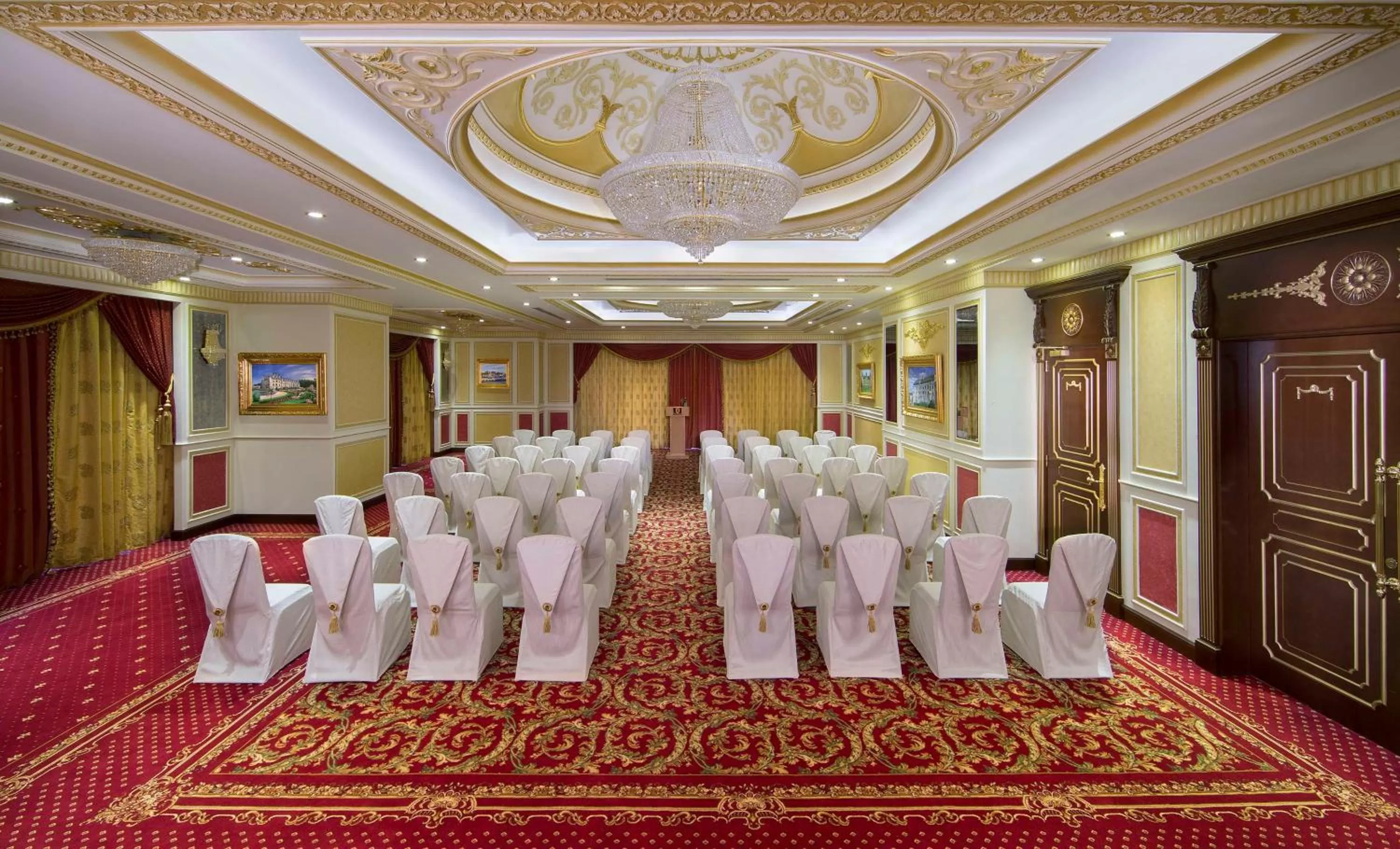 Meeting/conference room in Royal Rose Abu Dhabi, a Curio Collection by Hilton Affiliated Hotel