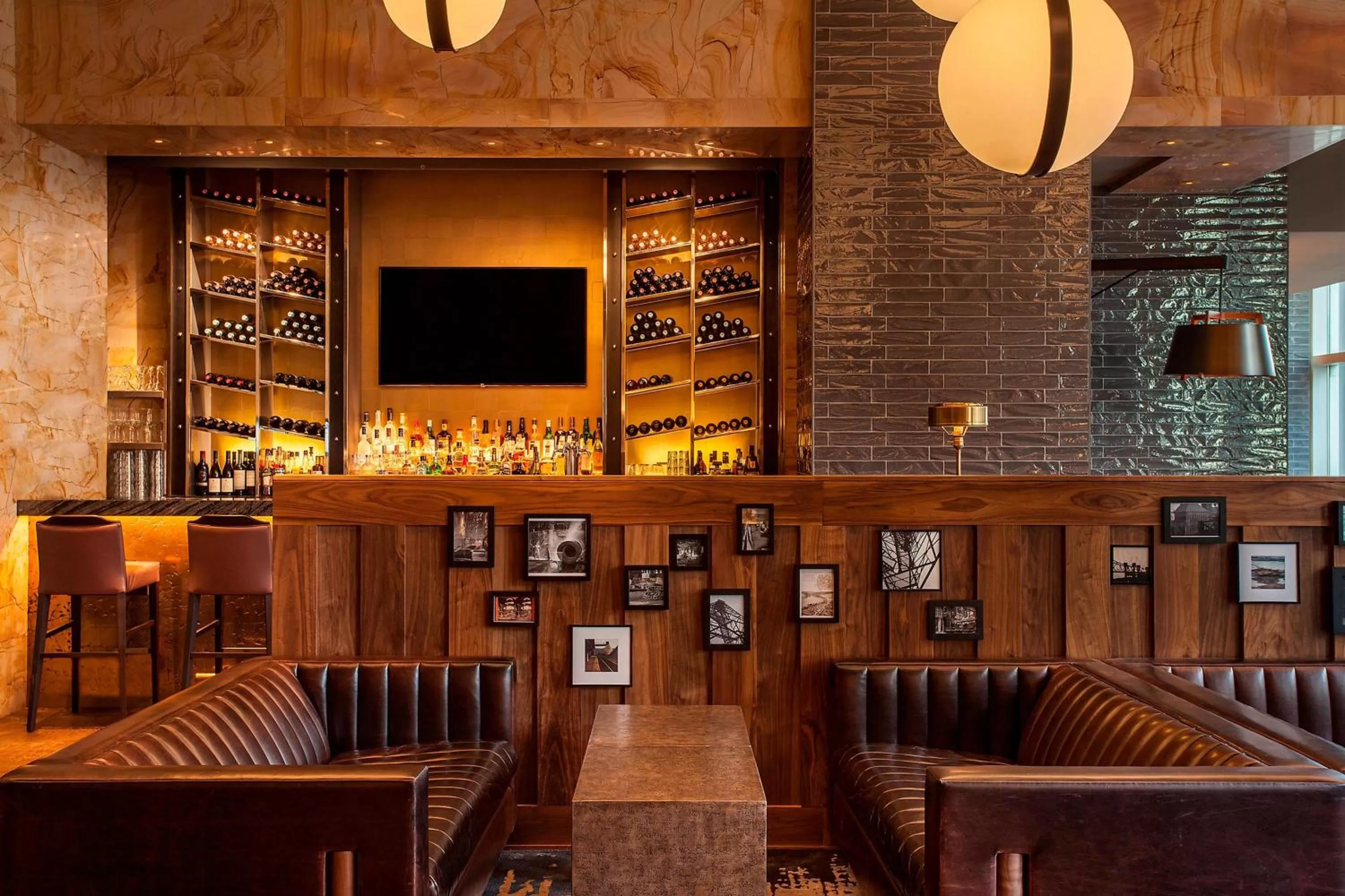 Lounge or bar in The Westin New York at Times Square