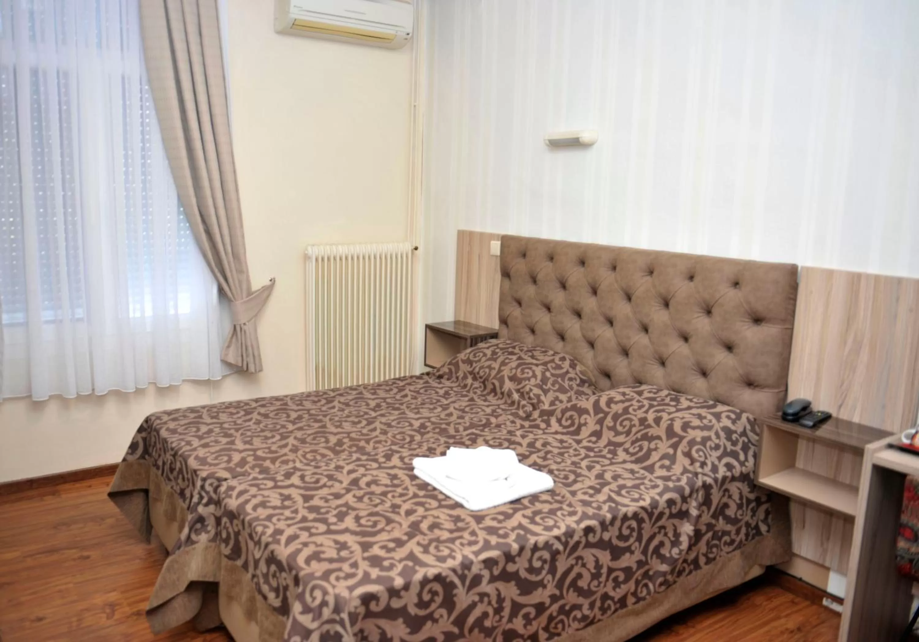 Photo of the whole room, Bed in Hotel Vergina