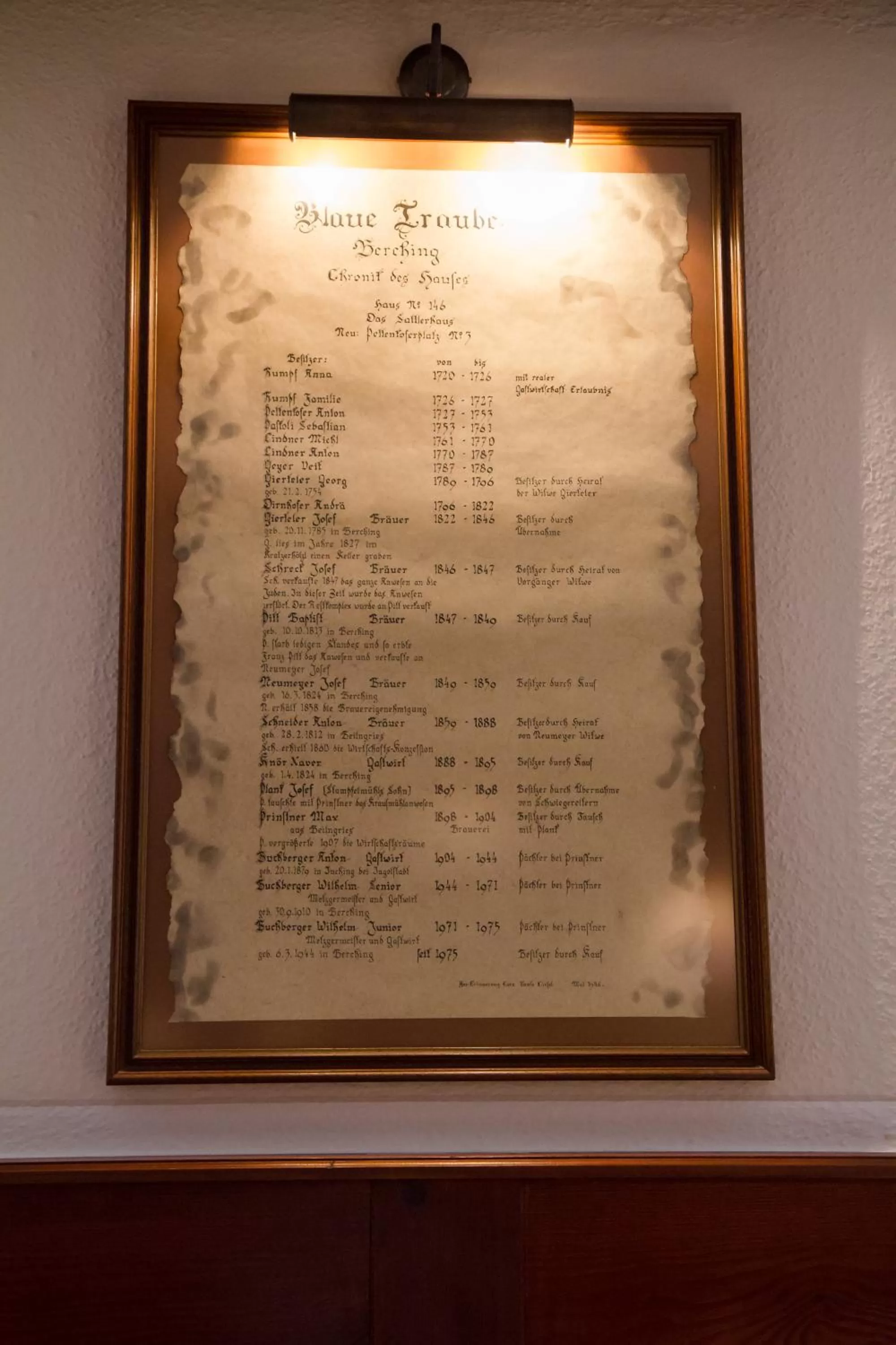 Logo/Certificate/Sign in Hotel-Gasthof Blaue Traube e.K.