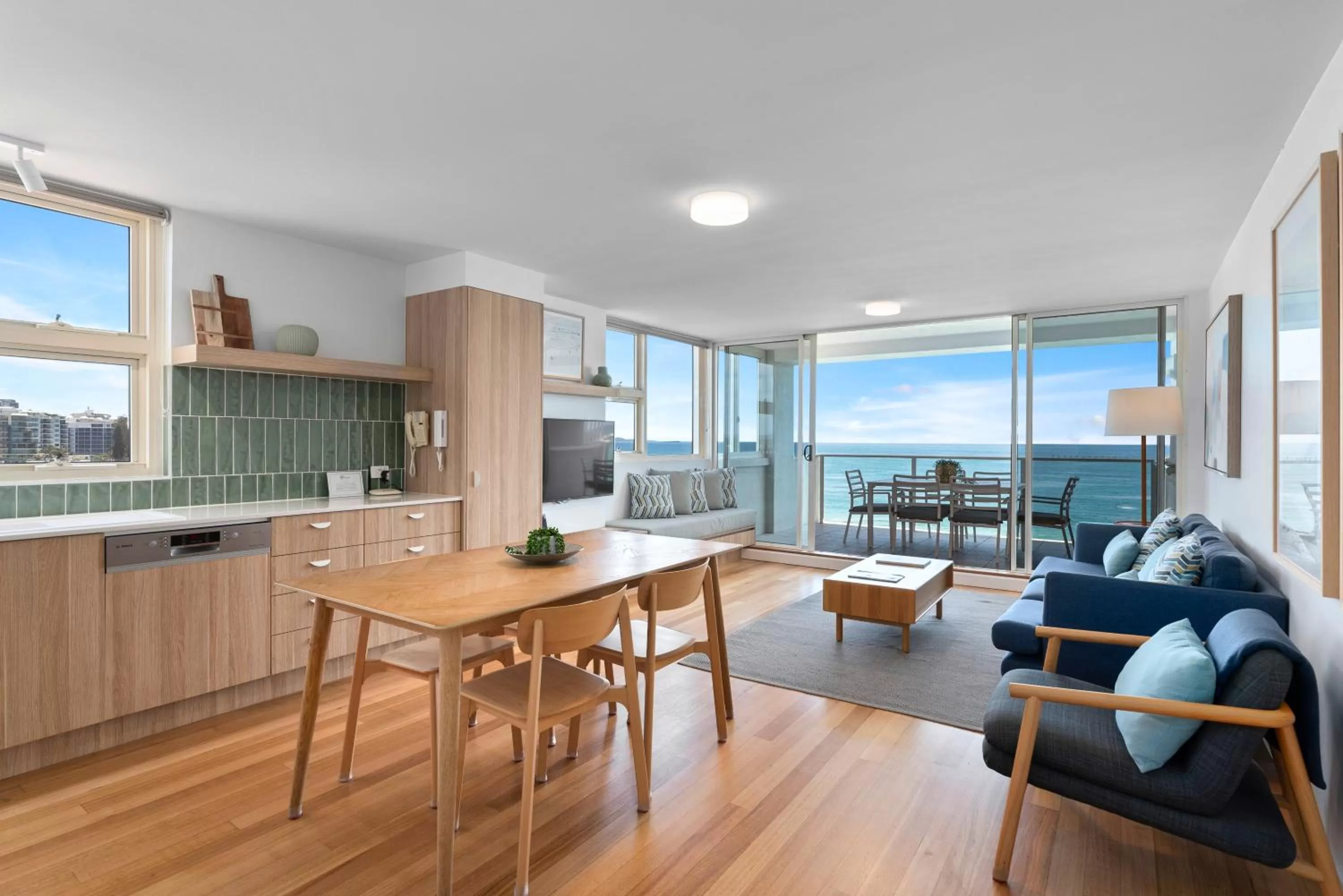 Kitchen or kitchenette in 84 The Spit Holiday Apartments