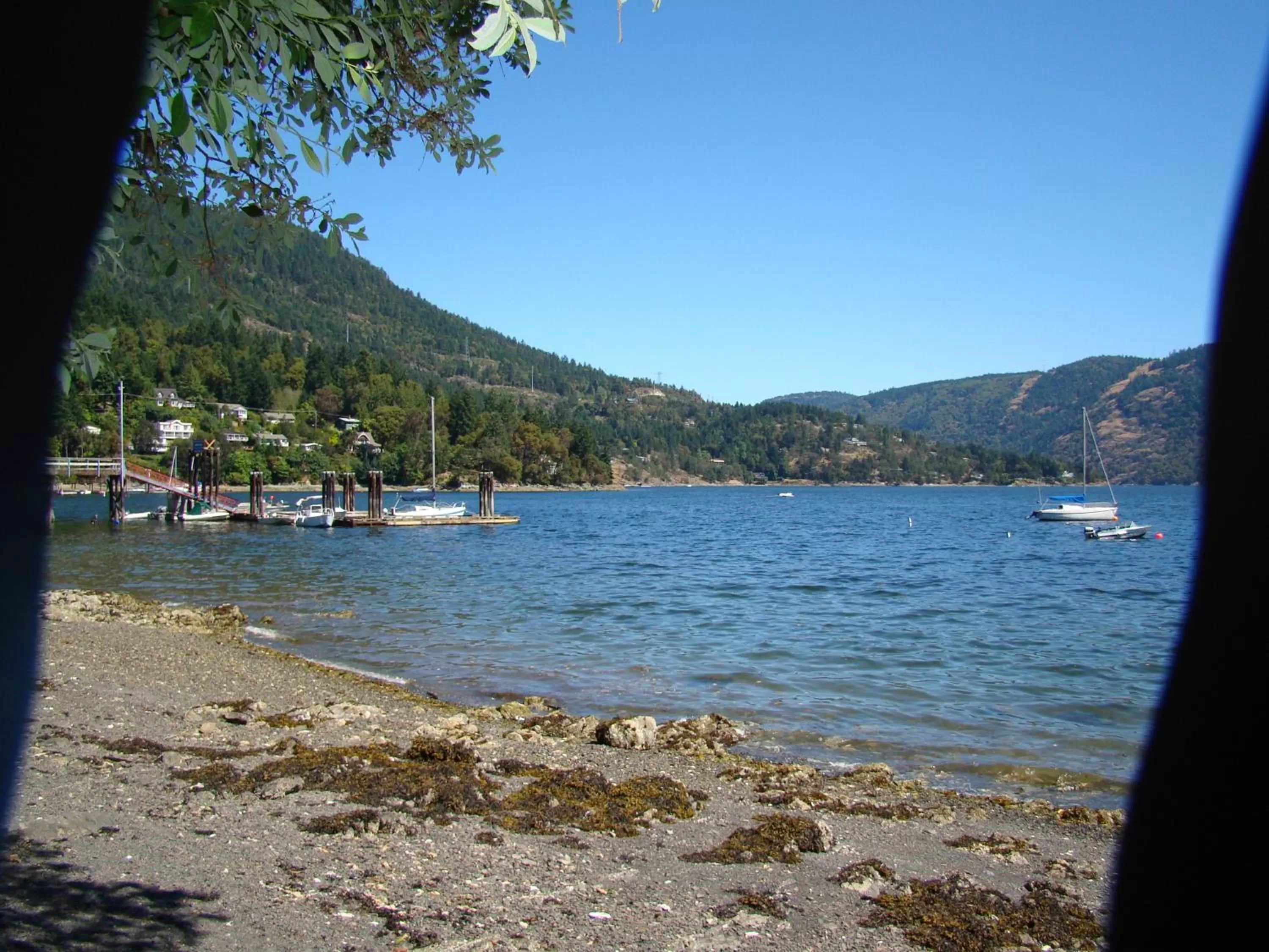 Beach in Hummers Haven Bed and Breakfast