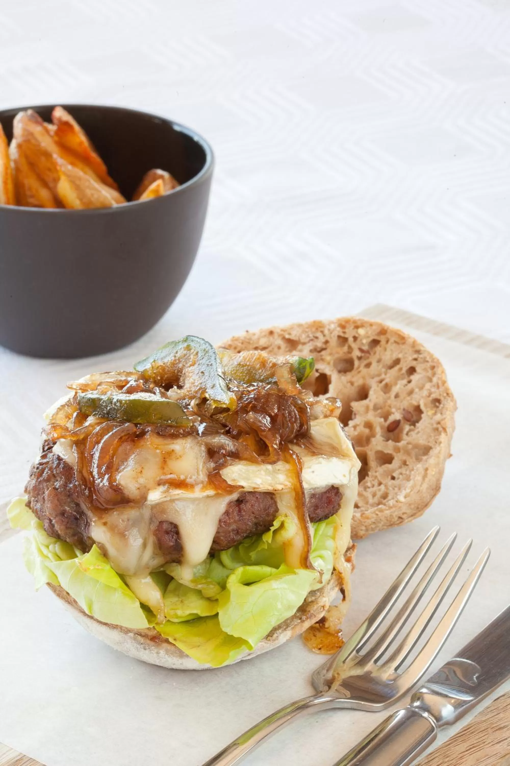 Restaurant/places to eat in Bliss Boutique Hotel