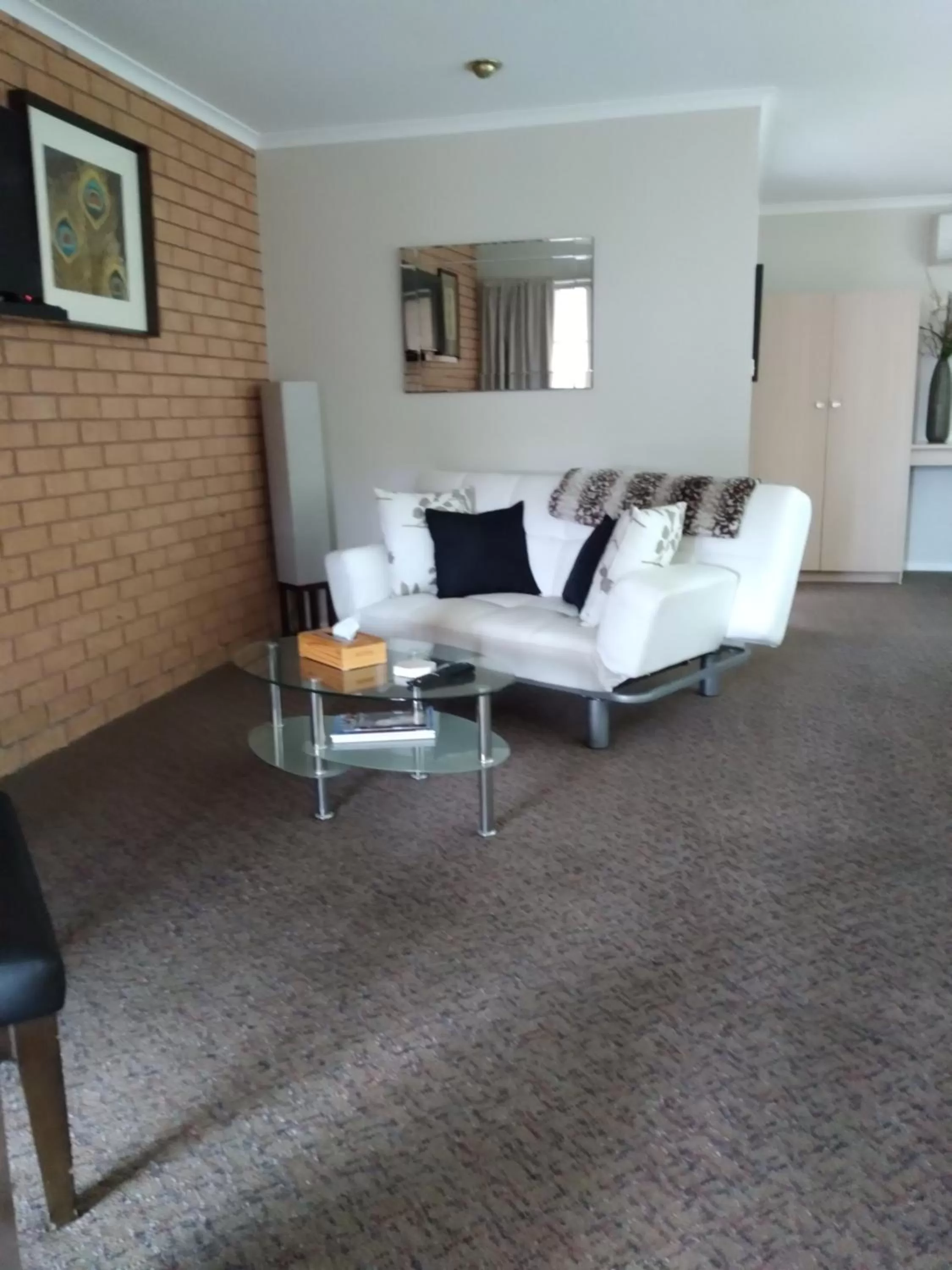 Other in Bristol Hill Motor Inn