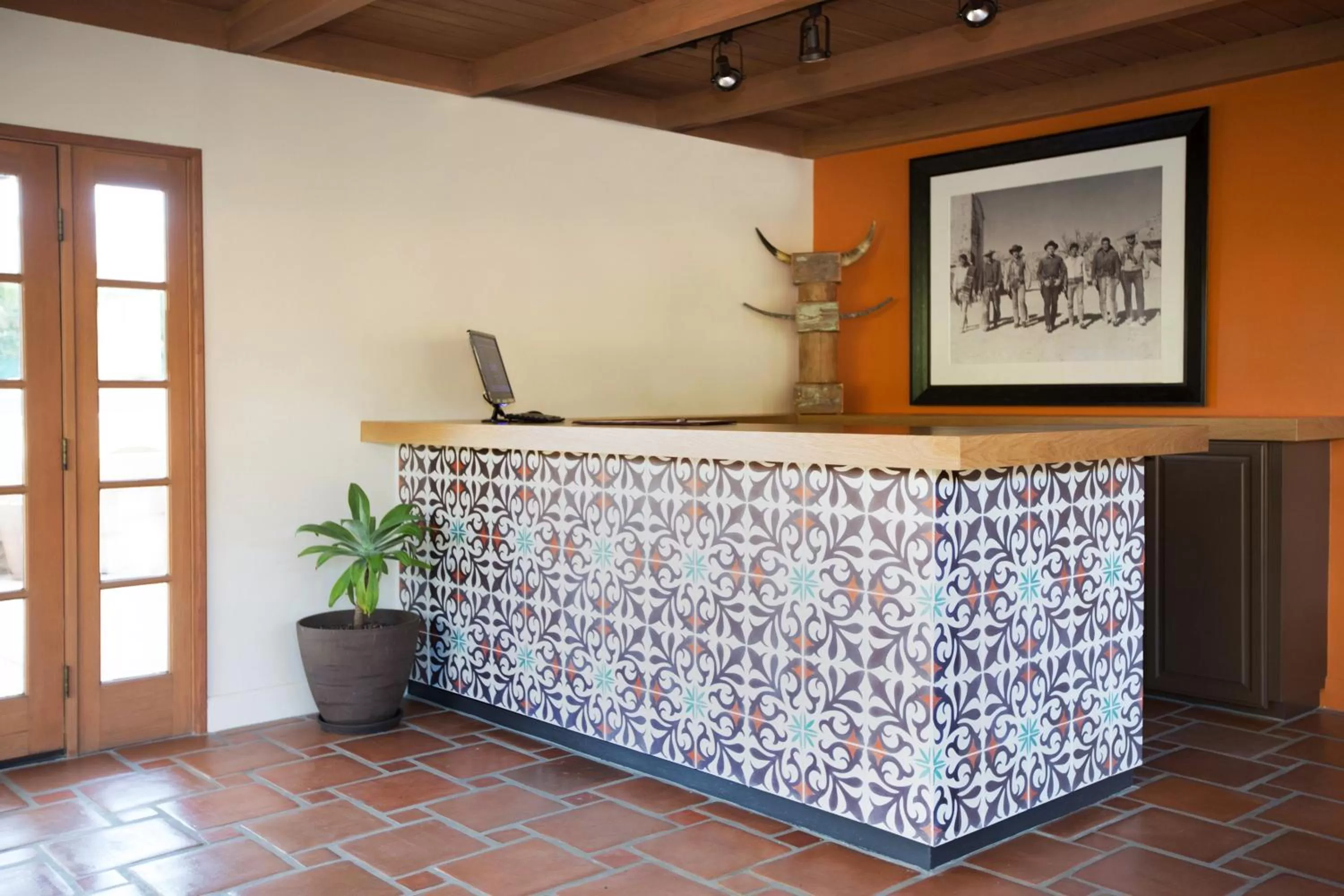 Lobby or reception in Santiago Resort - Palm Springs Premier Gay Men’s Resort