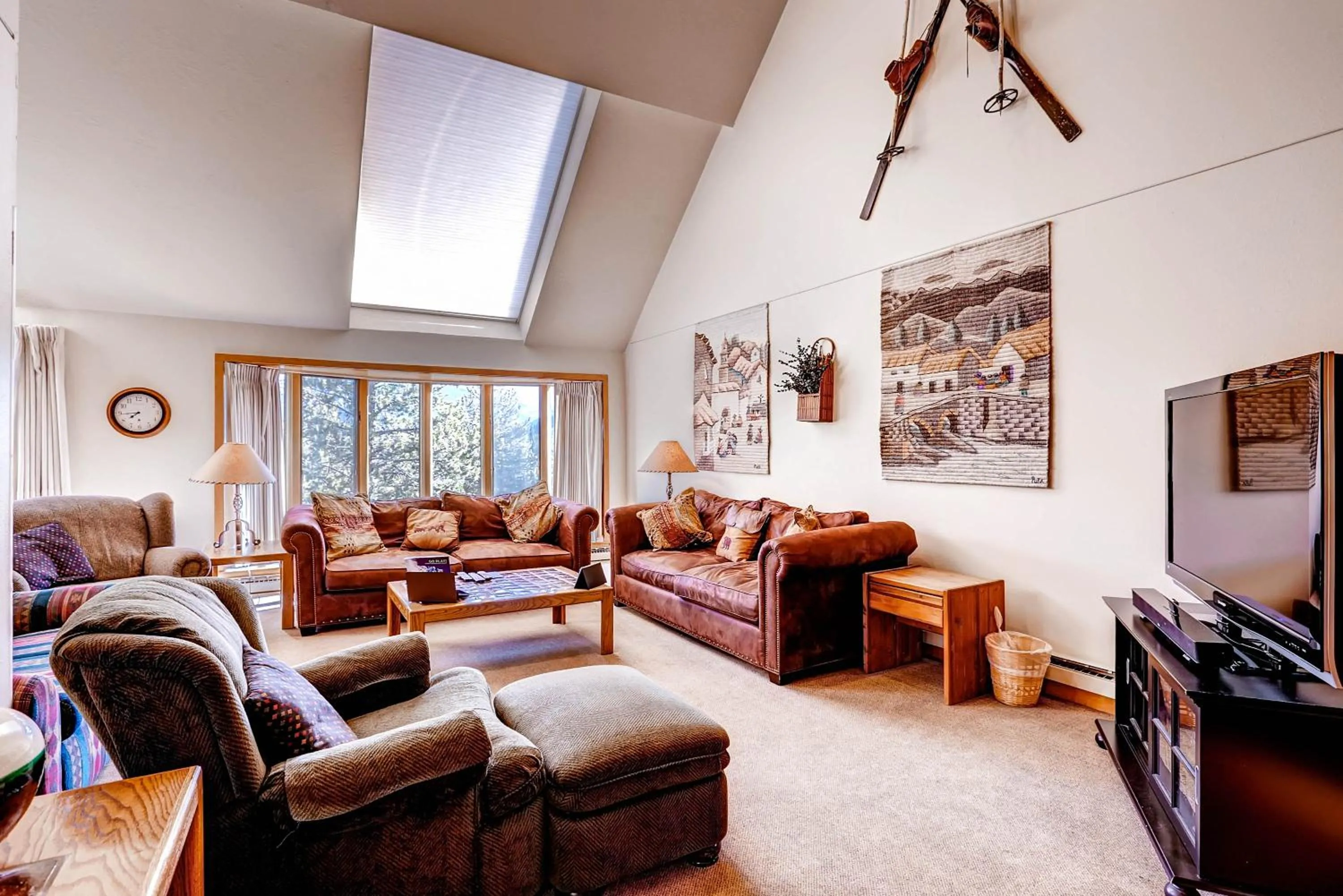 TV and multimedia in Evergreen Condominiums by Keystone Resort