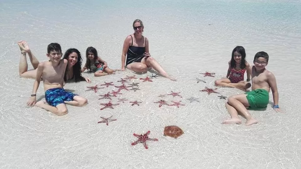 Baraka Aquarium Bungalows