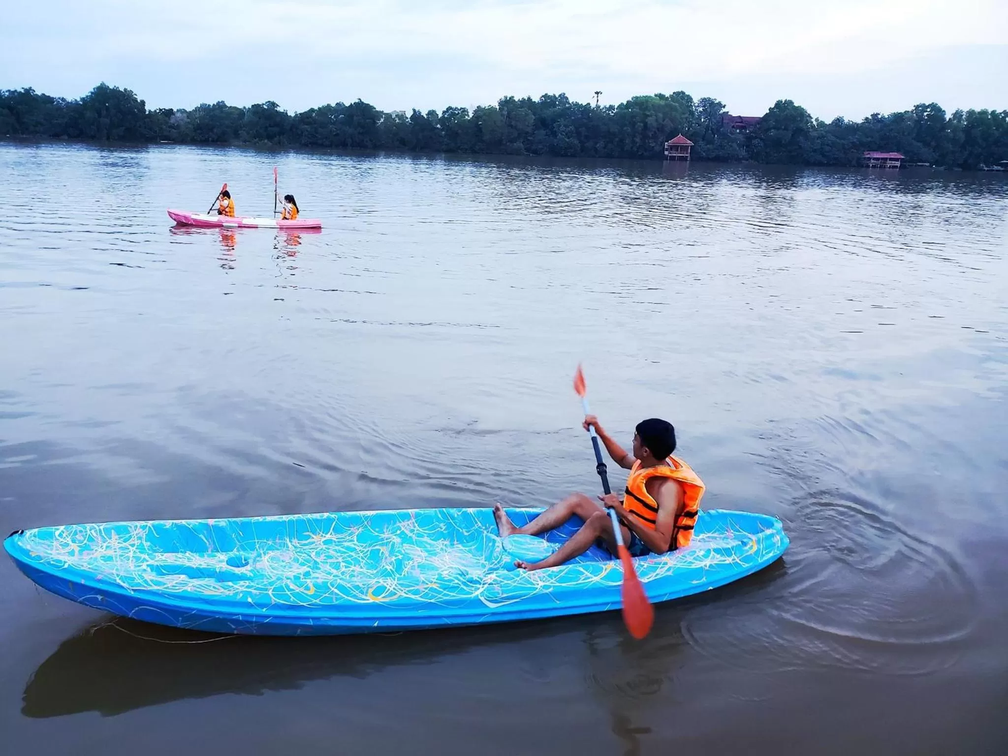 Canoeing in Kampot Riverfront Boutique
