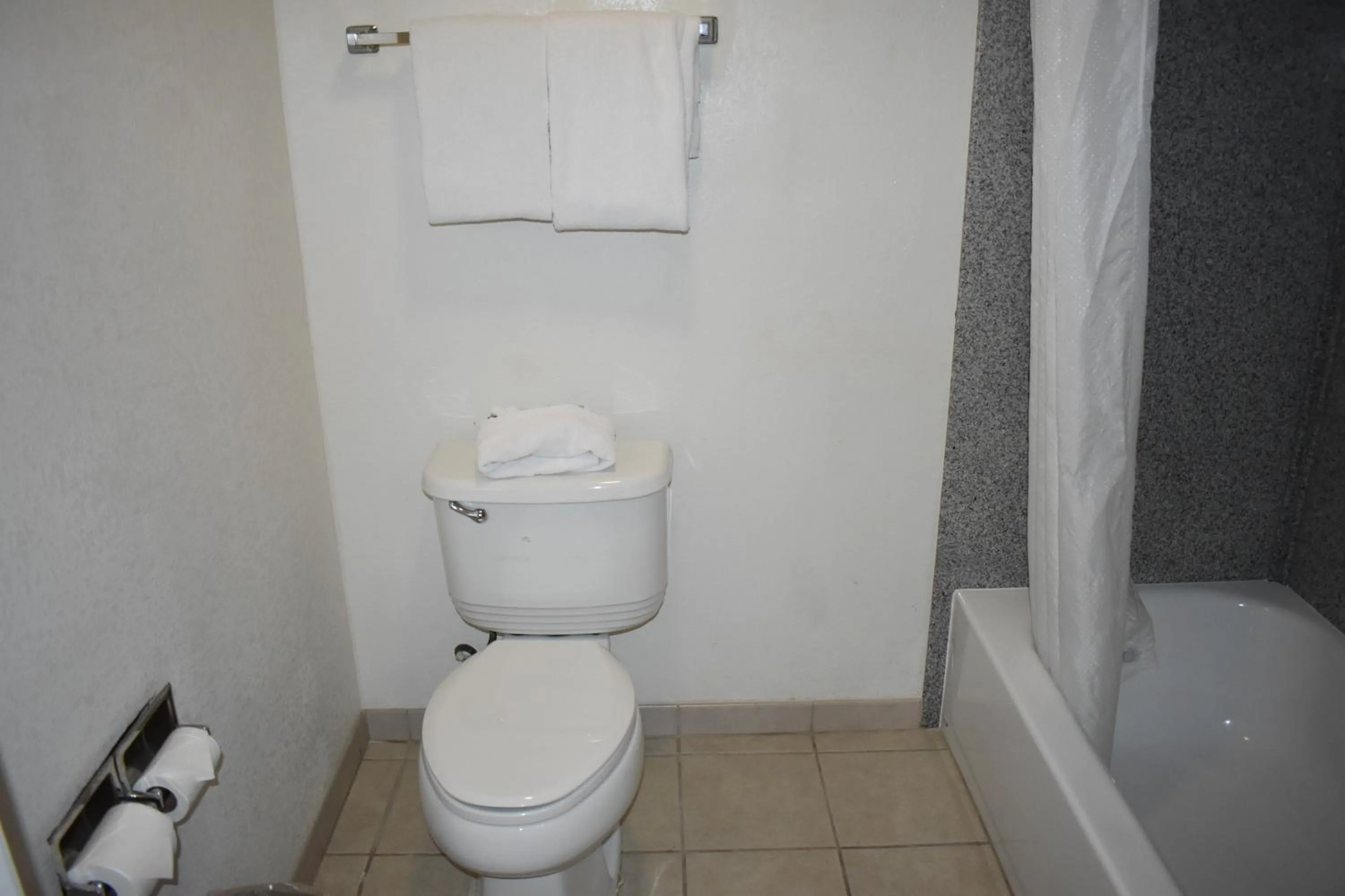 Bathroom in Hotel Belmont