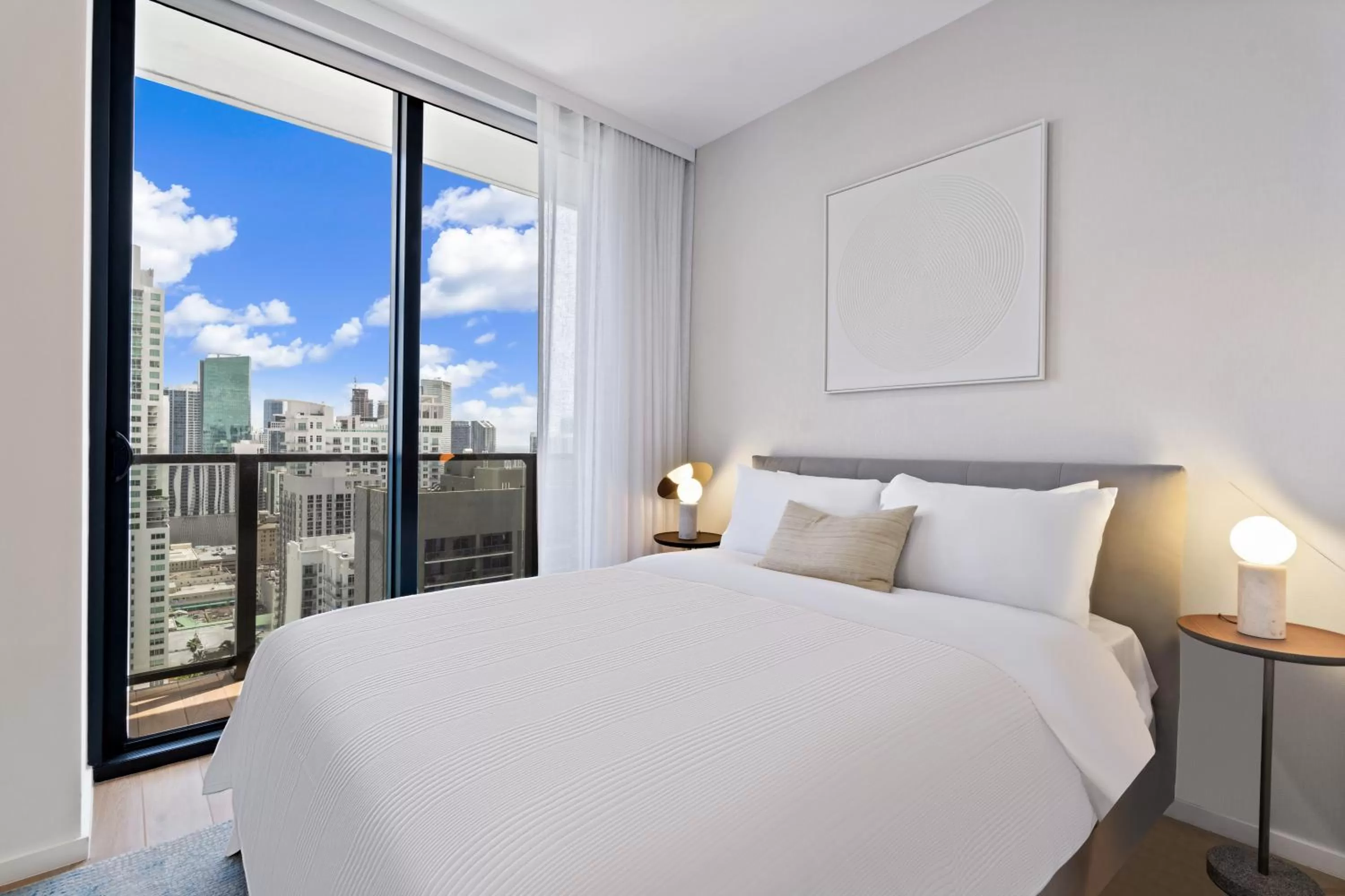 Bed in The Elser Hotel Miami - An All-Suite Hotel