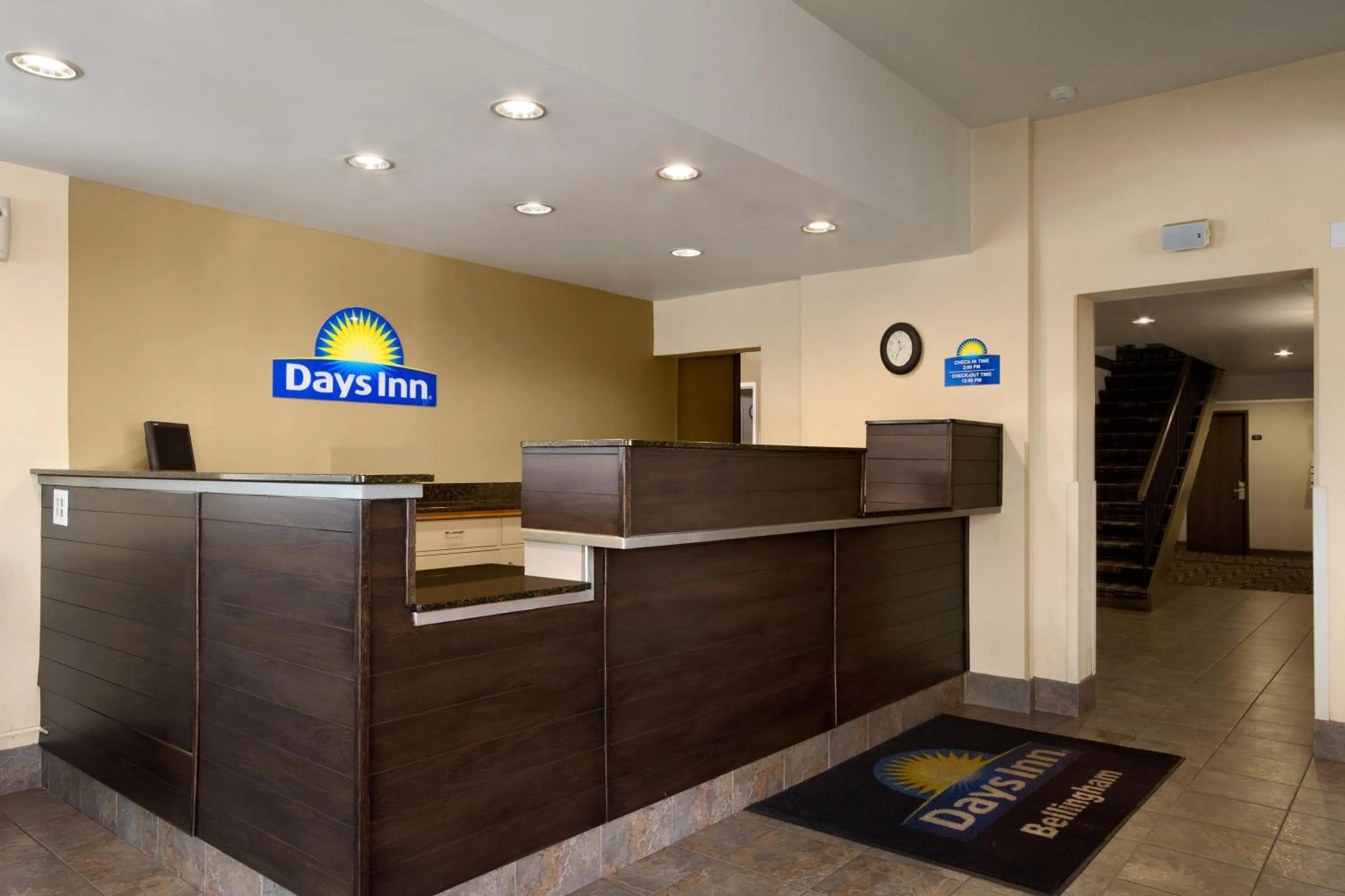 Lobby or reception in Days Inn By Wyndham Bellingham WA