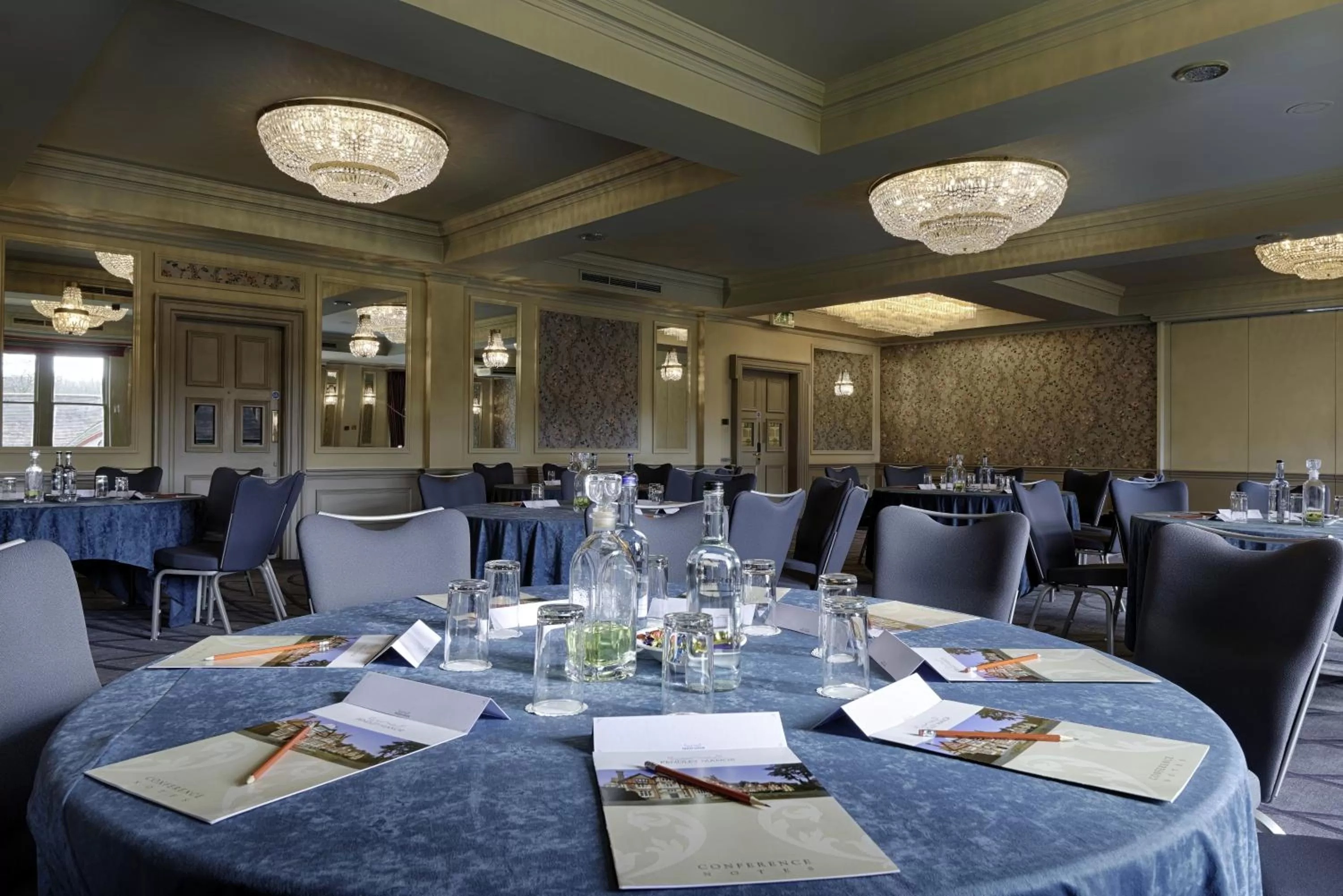 Banquet/Function facilities in Pendley Manor