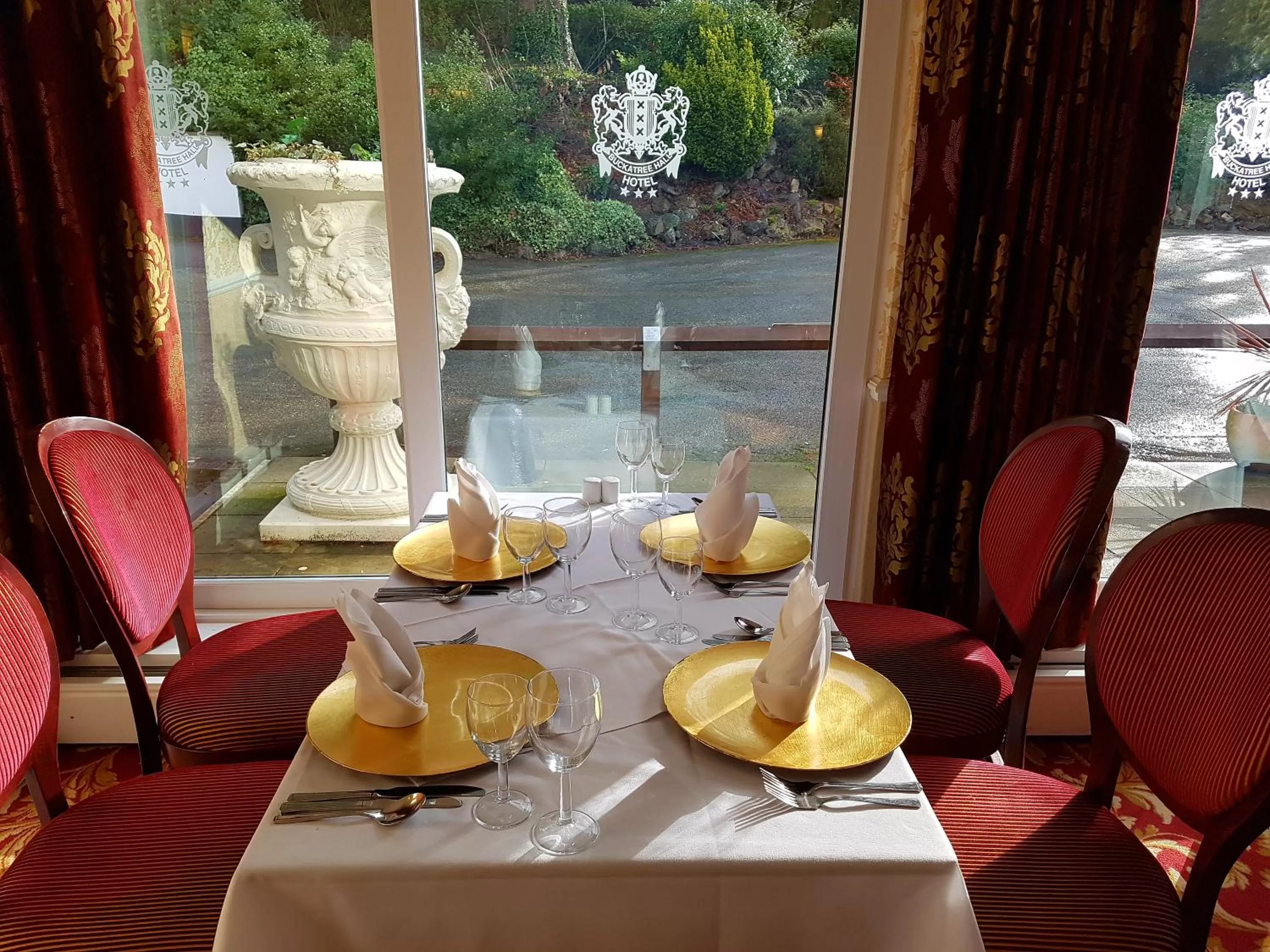 Restaurant/places to eat in Buckatree Hall Hotel