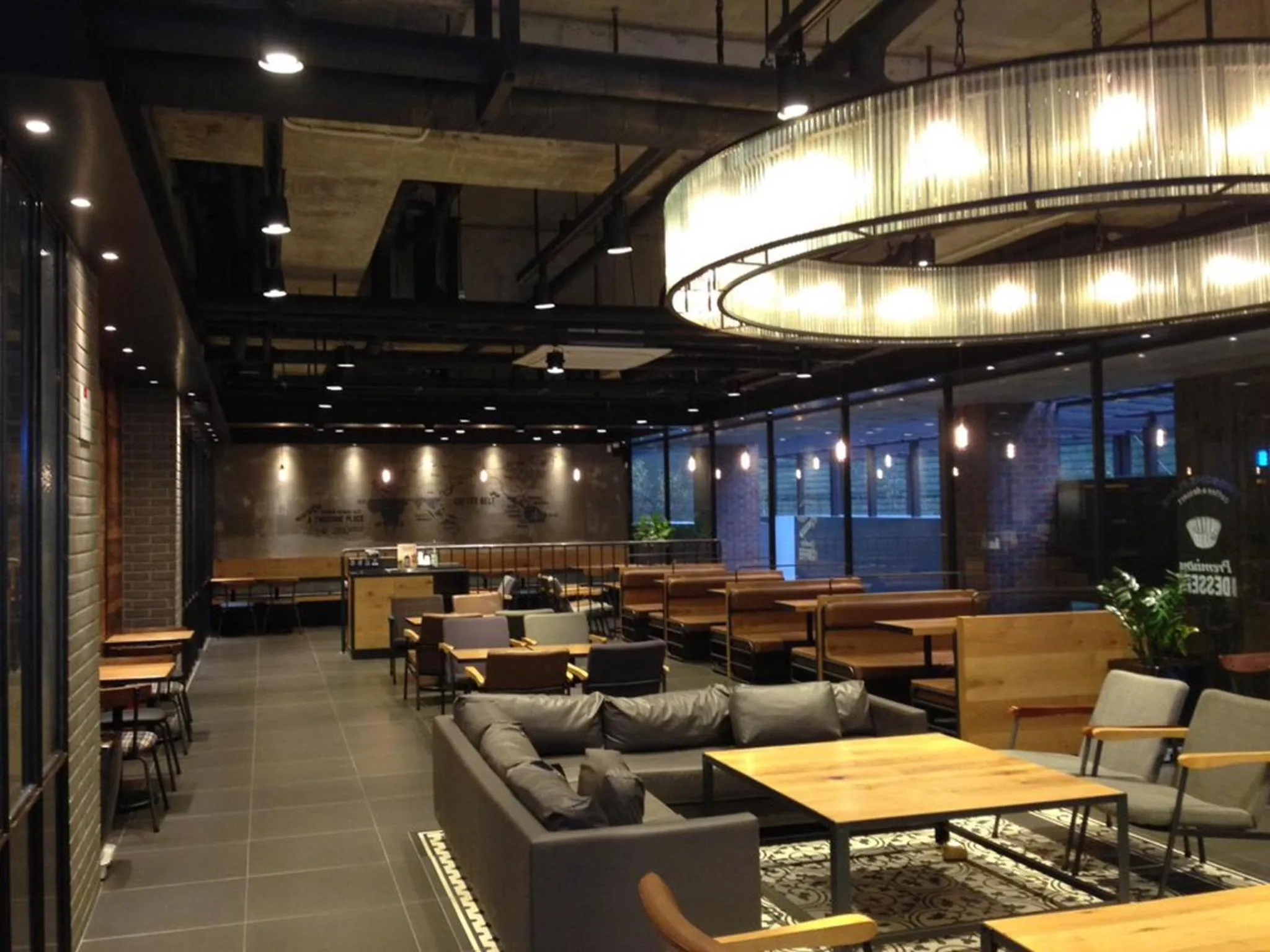 Coffee/tea facilities in Royal Square Hotel Seoul