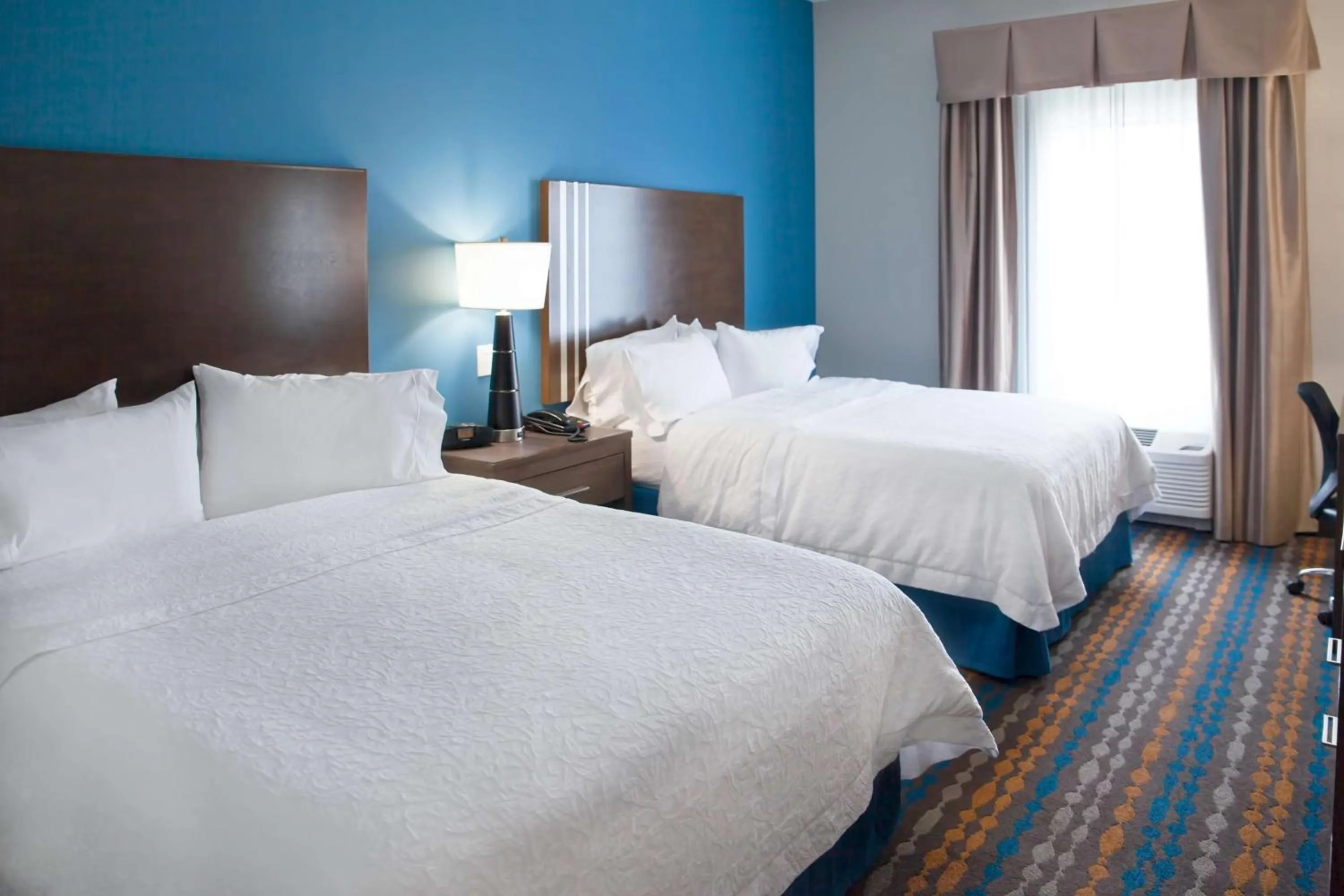 Bed in Hampton Inn Kenedy