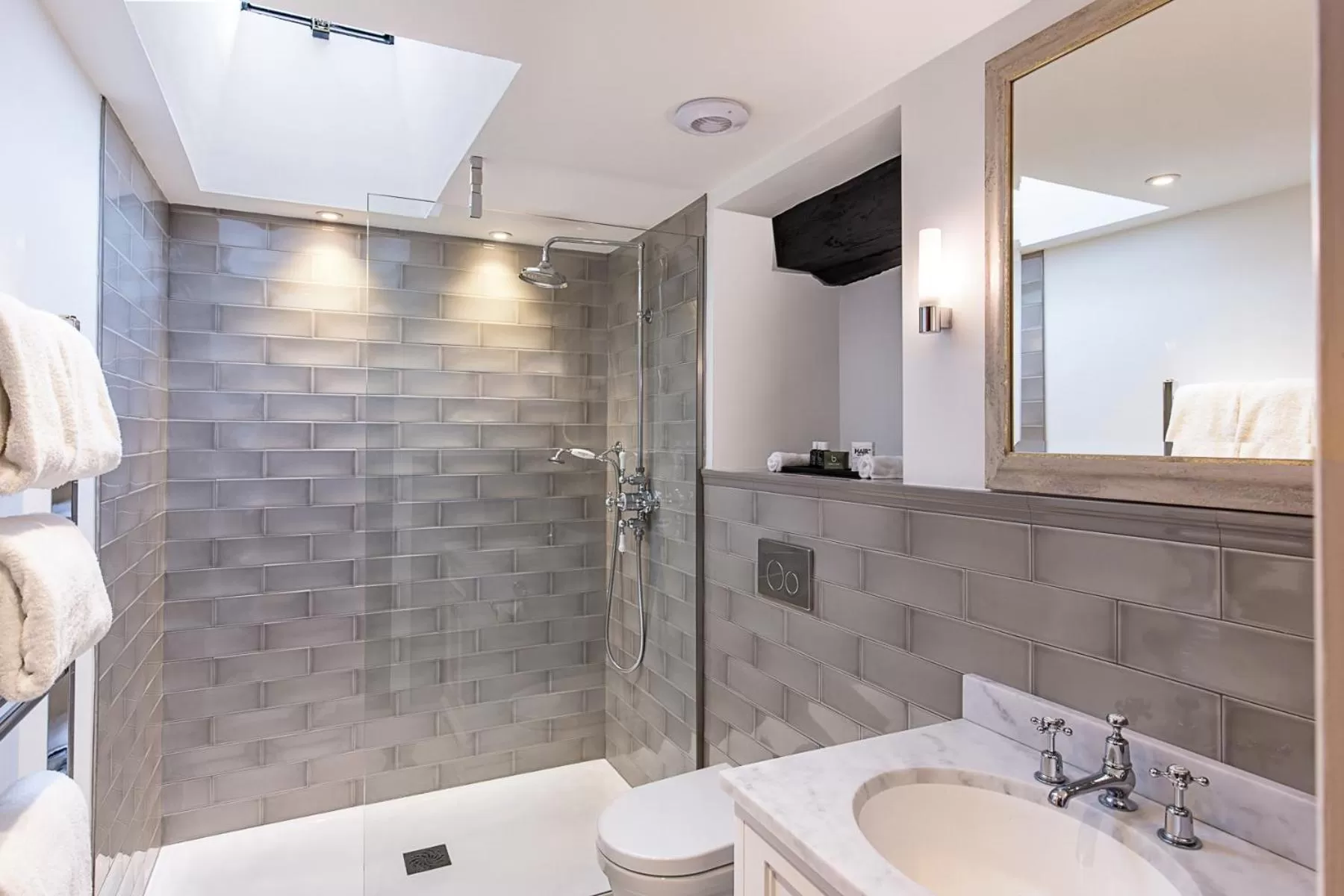 Bathroom in The Castle Inn