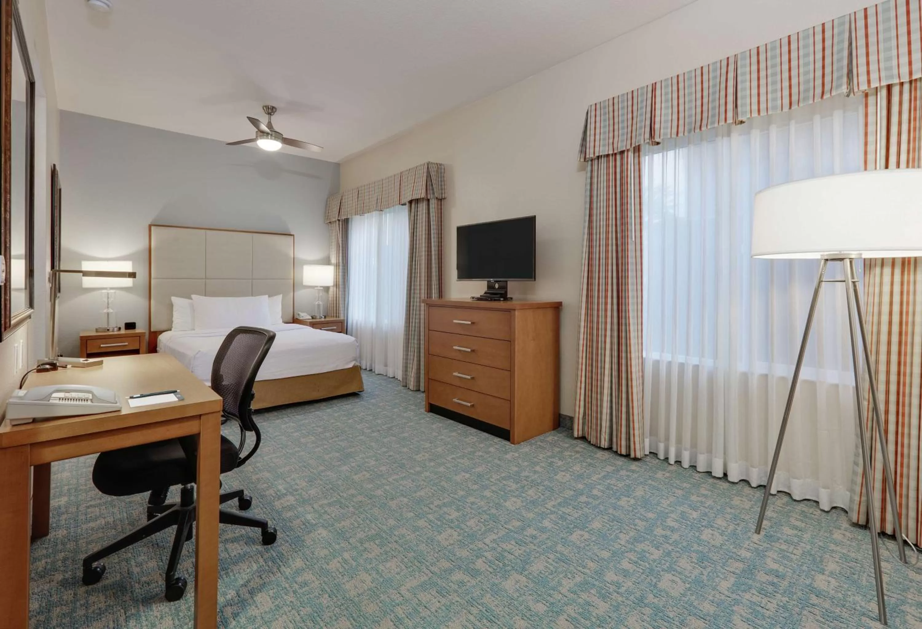 Bedroom, Bed in Homewood Suites by Hilton San Diego-Del Mar