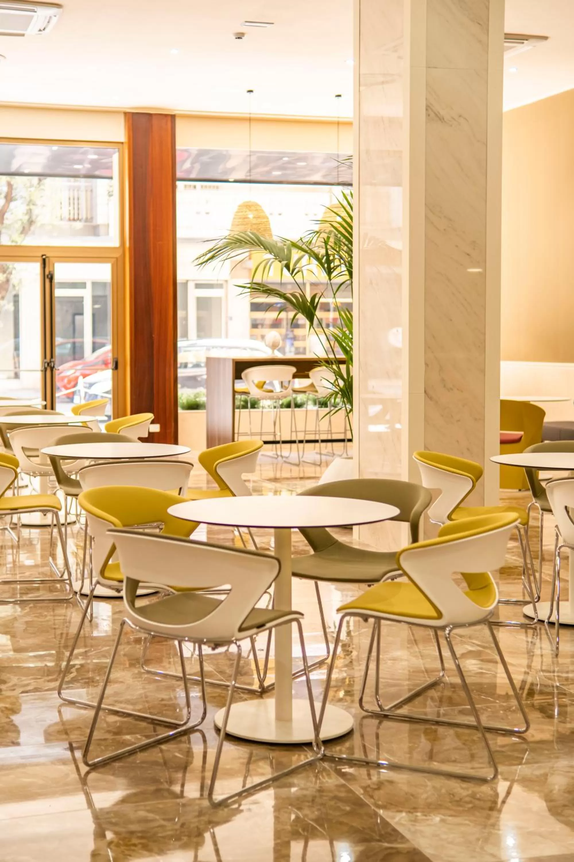 Lobby or reception in Mercure Hotel President Lecce