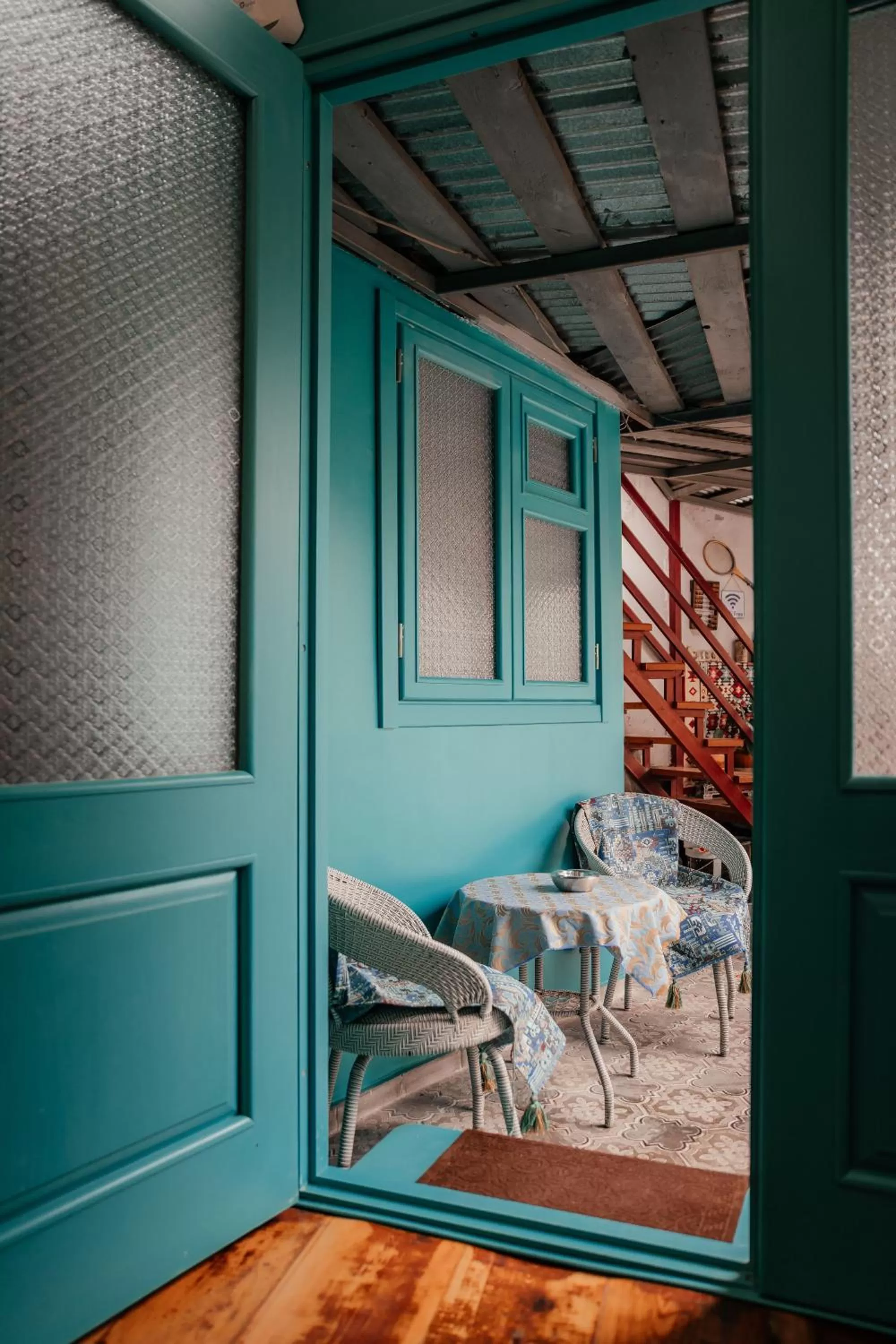 Facade/entrance in VovaDoma