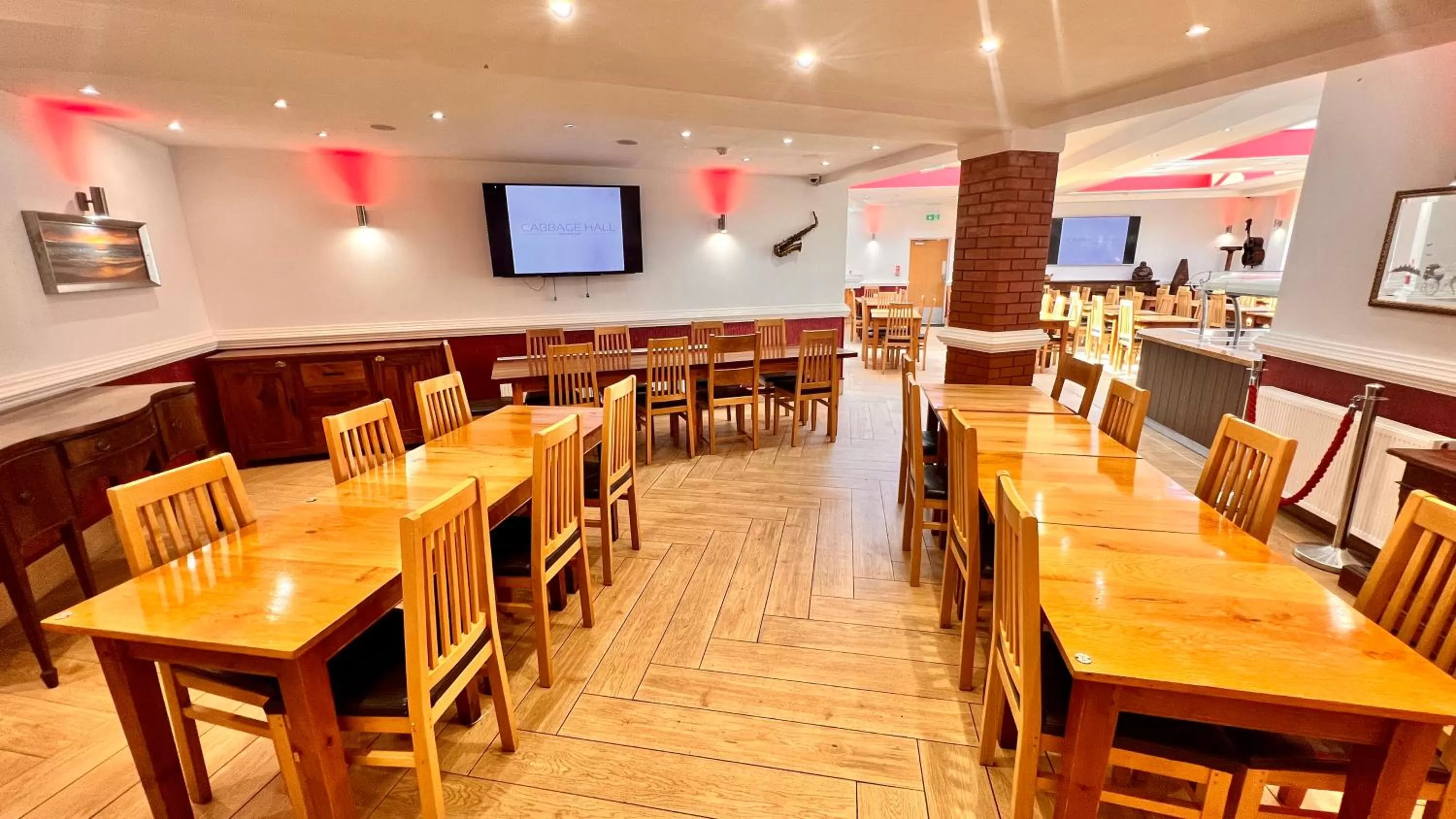 Restaurant/places to eat in The Cabbage Hall Hotel