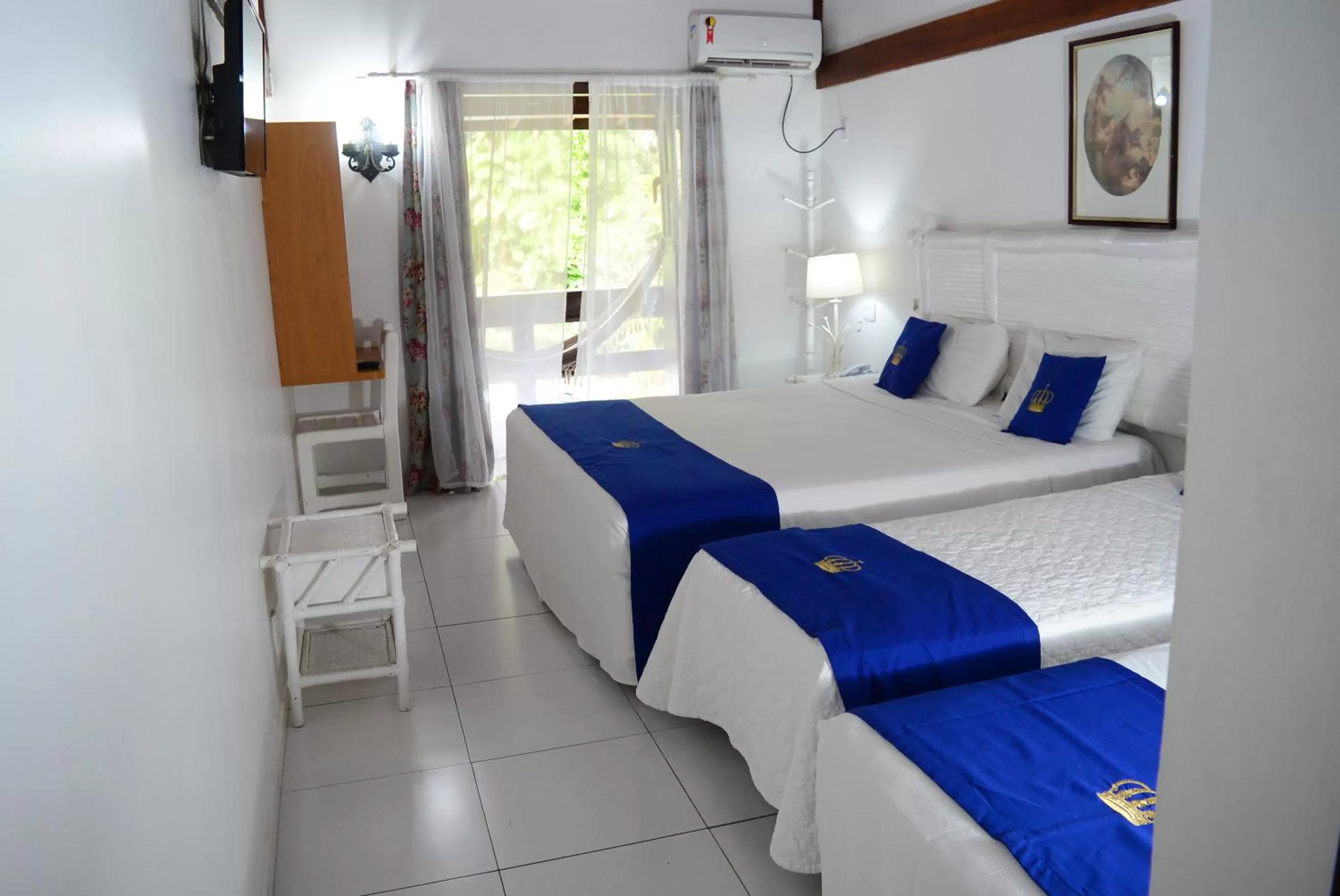 Bedroom, Bed in Hotel Solar do Imperador