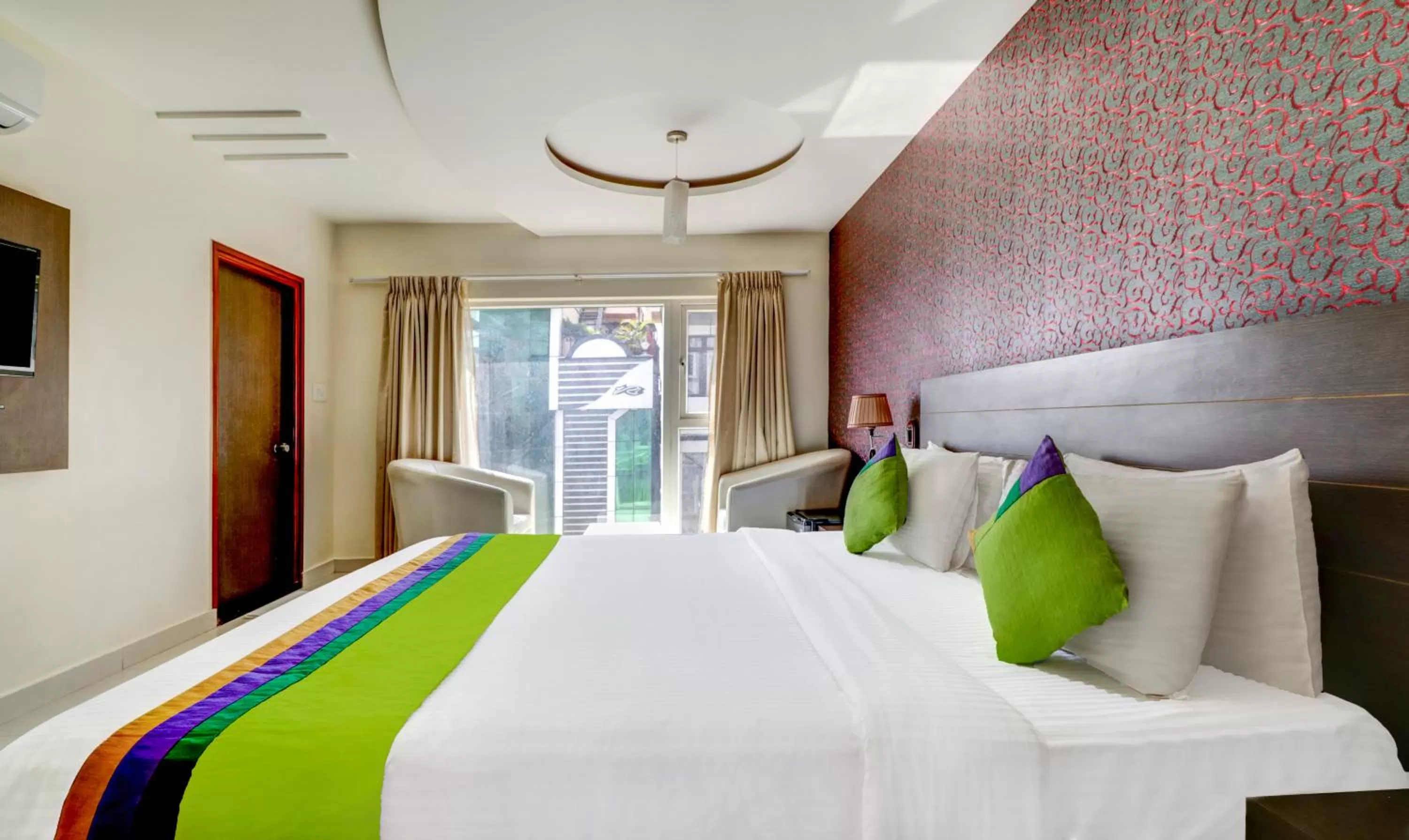 Bed in Treebo Trend Orchid MG Road