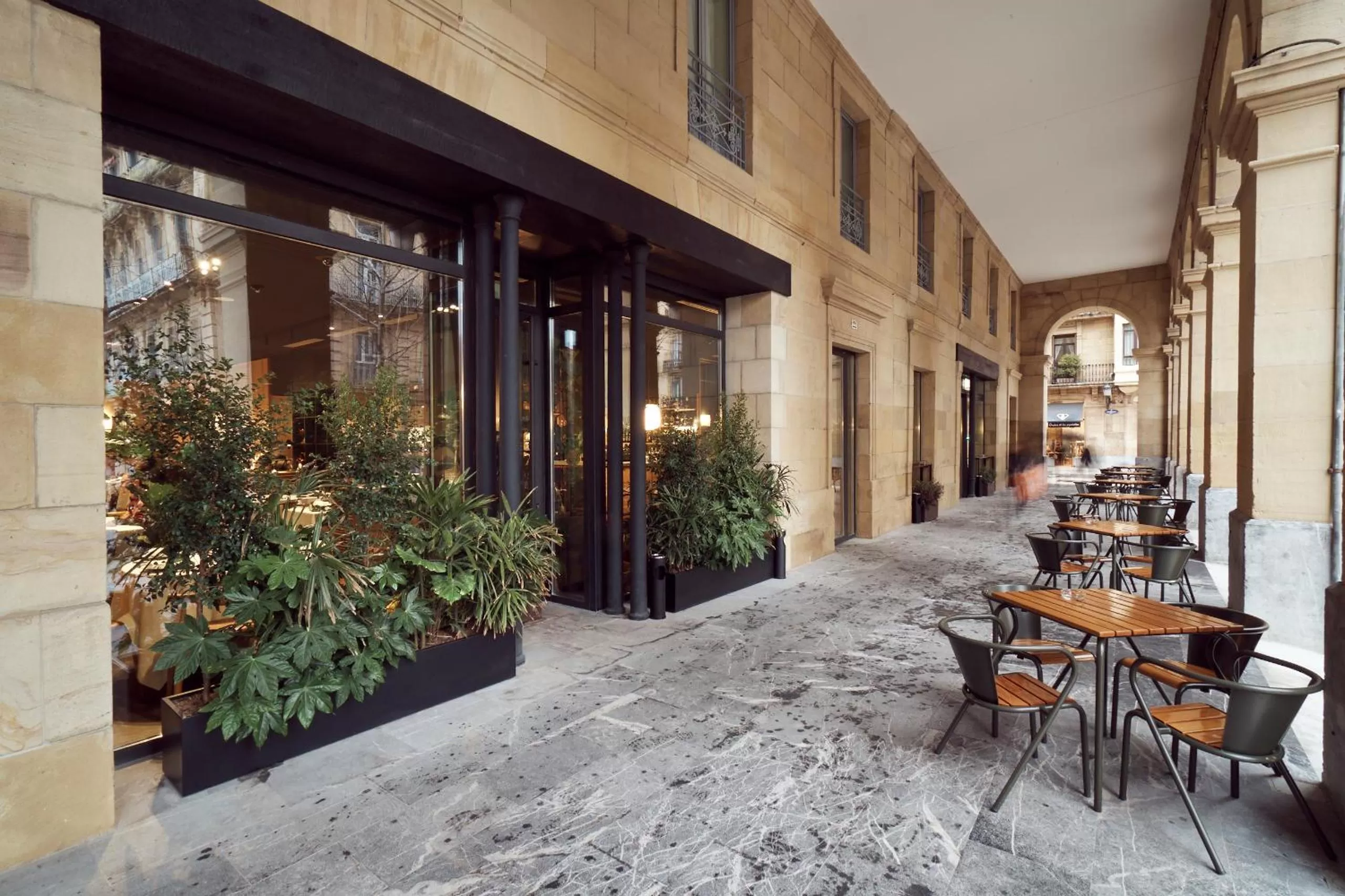 Restaurant/places to eat in Hotel Arbaso