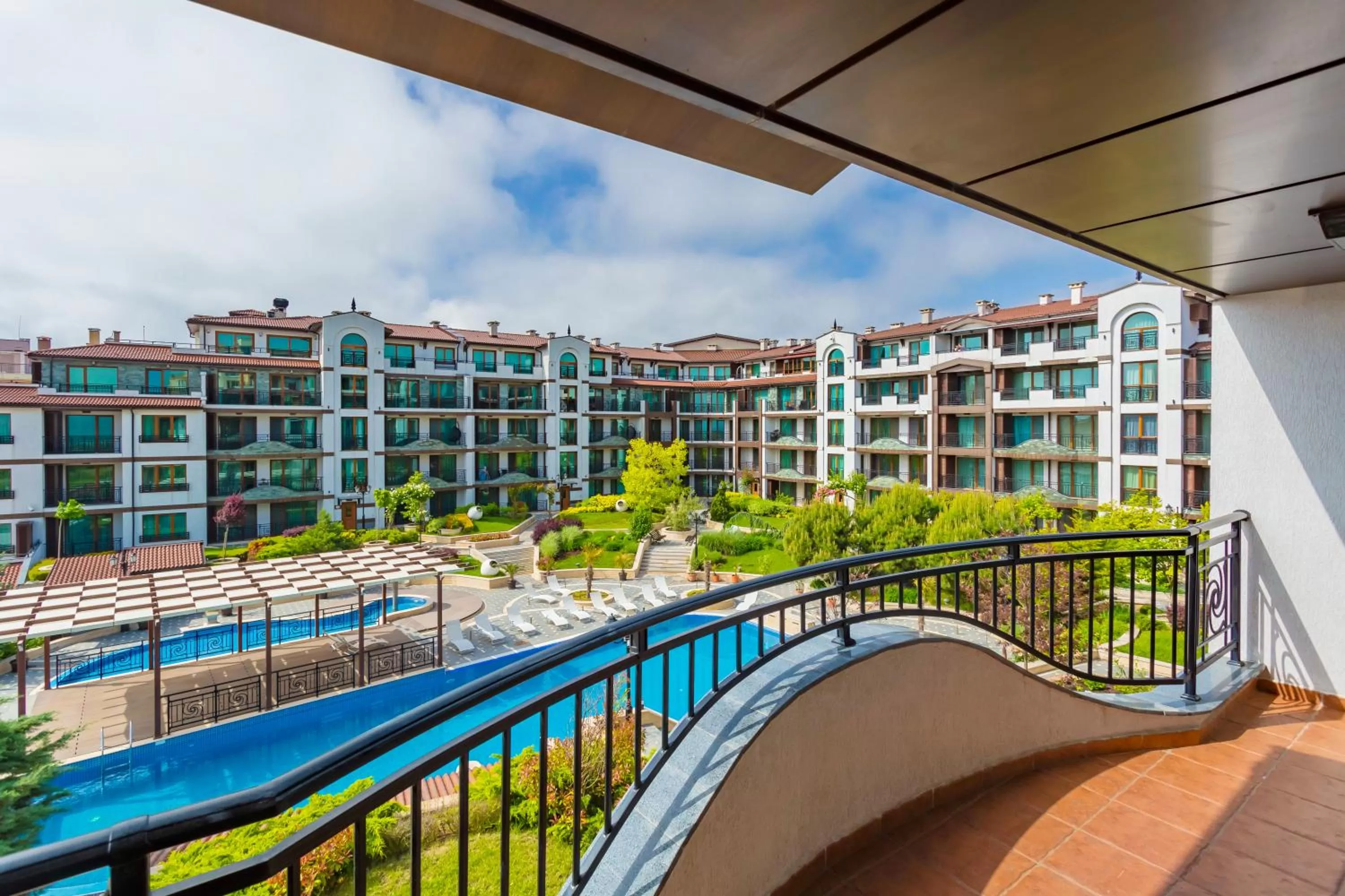 Balcony/Terrace in Rose Gardens Apart Hotel