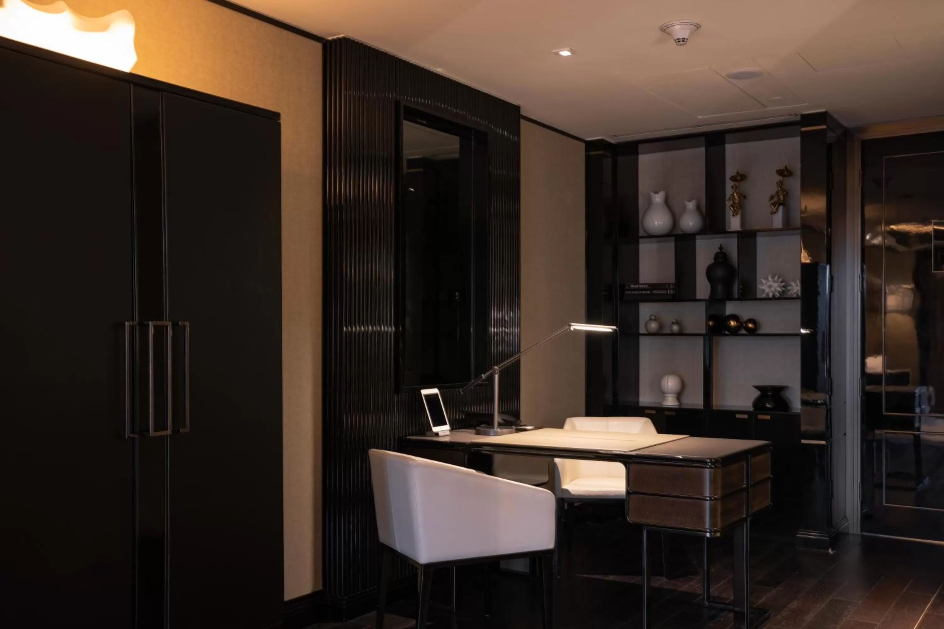 Living room in Bellagio by MGM Shanghai - on the bund