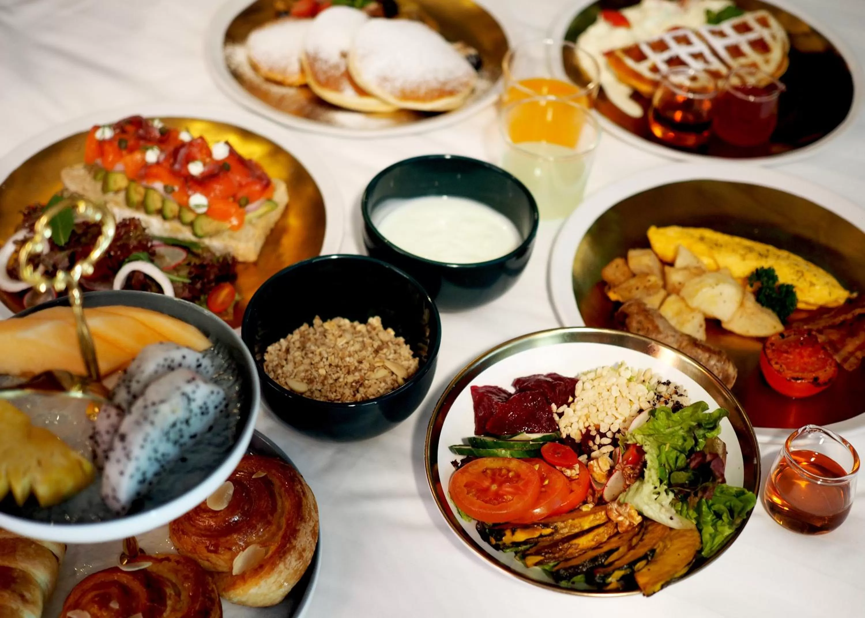 Breakfast in The Coach Hotel Sukhumvit - Asok BTS Bangkok