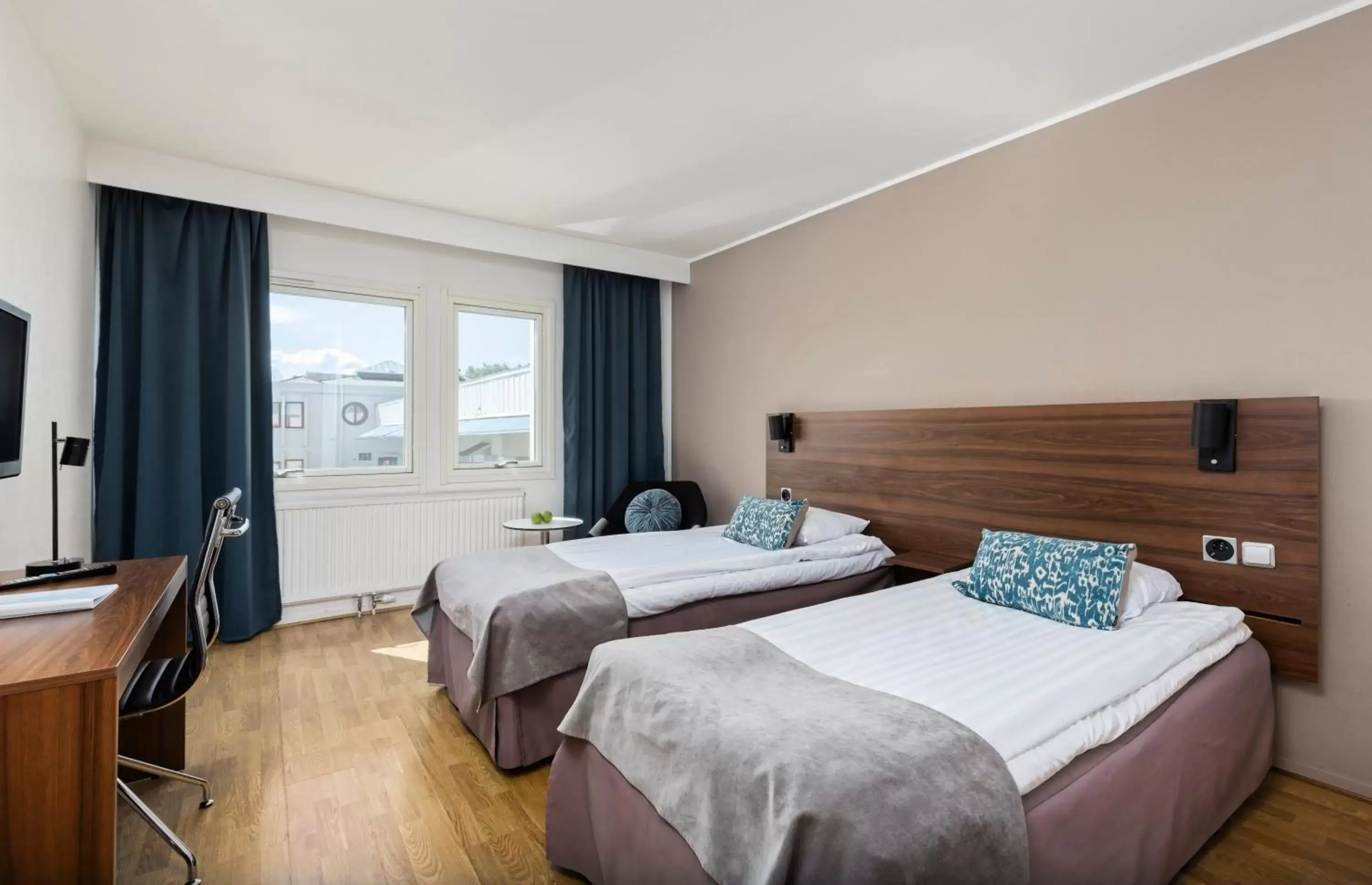 Twin Room with Evening Meal - single occupancy in Apple Hotel & Konferens Göteborg Twin Room with Evening Meal - single occupancy in Apple Hotel & Konferens Göteborg