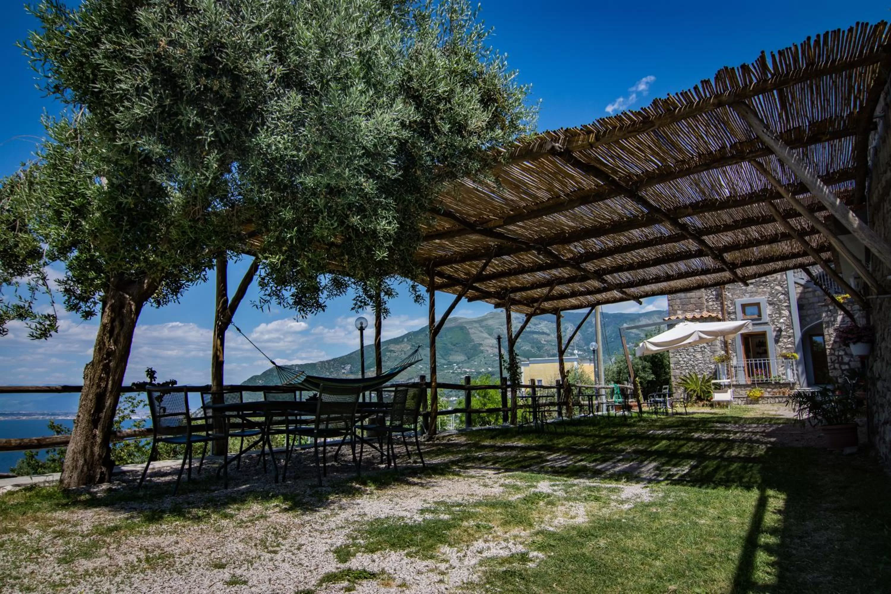 Spring in Villa Mariagiovanna