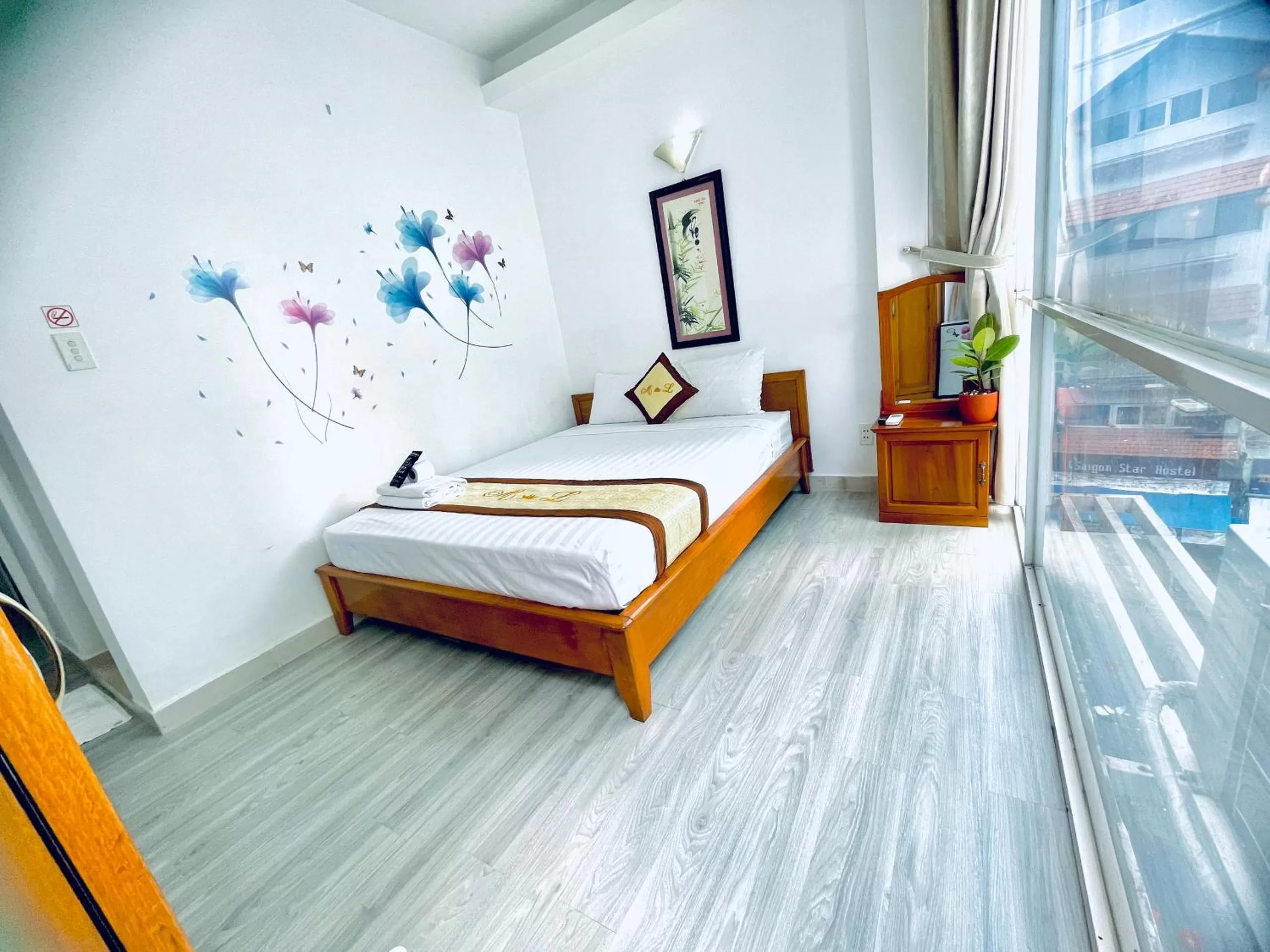 Photo of the whole room in Marieline Hotel Pham Ngu Lao