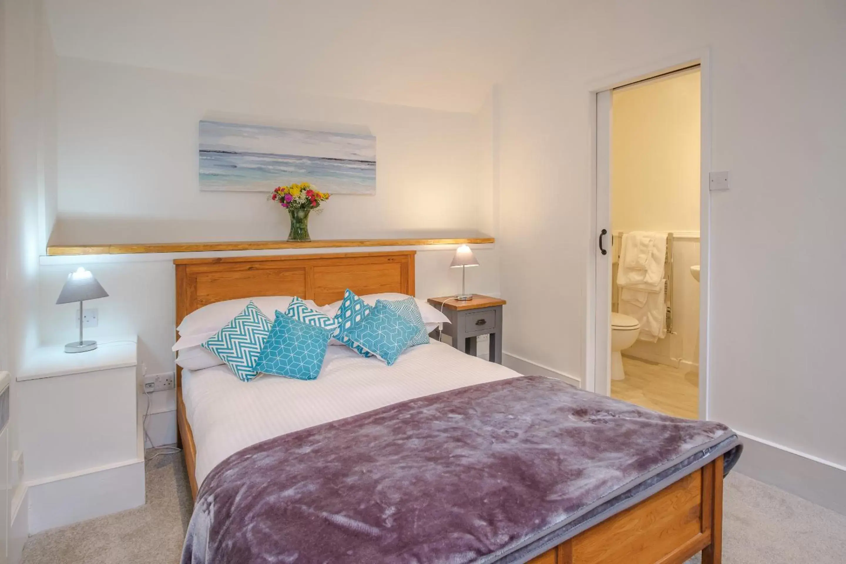 Economy Double Room in White Hart Inn Economy Double Room in White Hart Inn