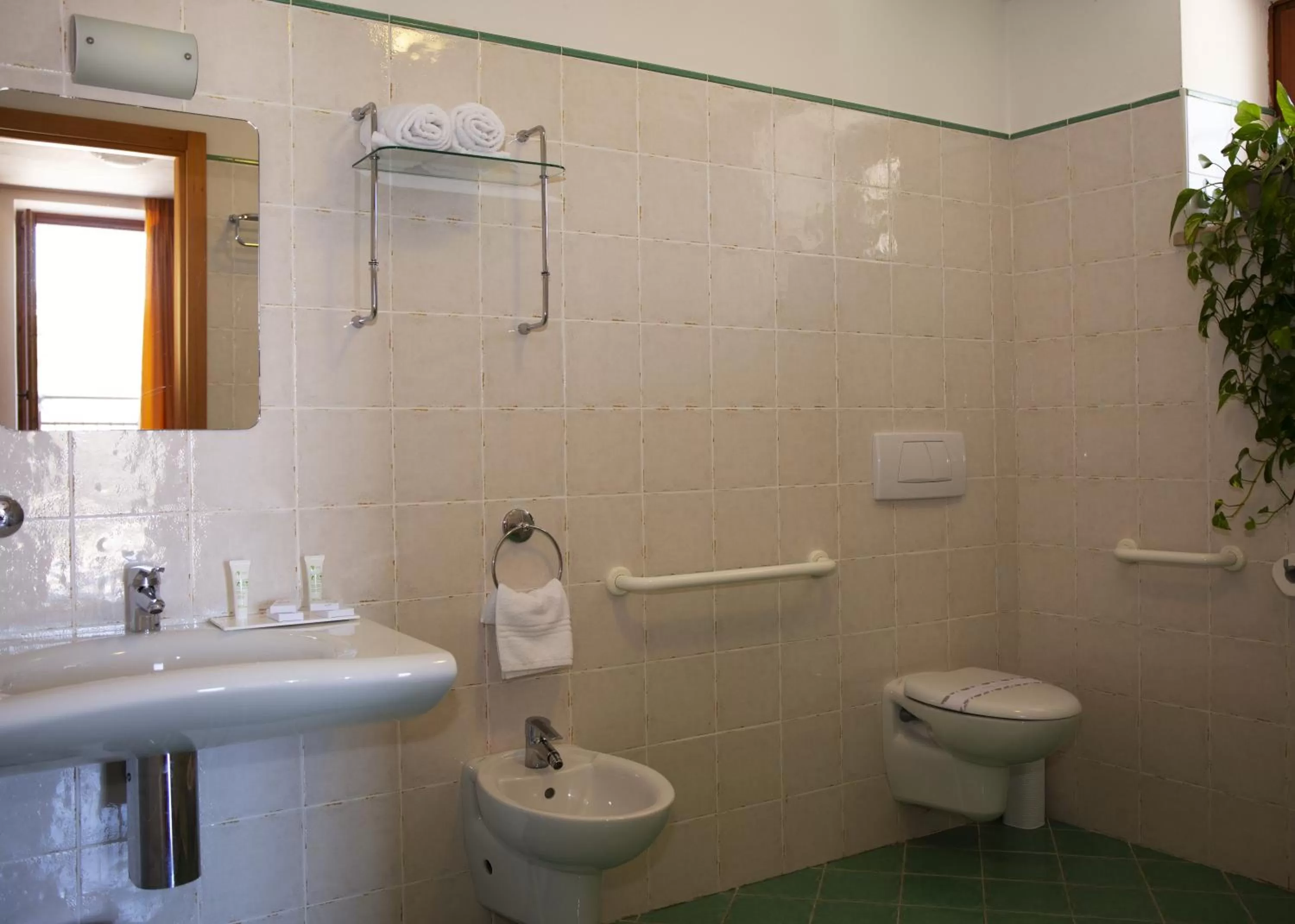 Bathroom in Locanda Alpina