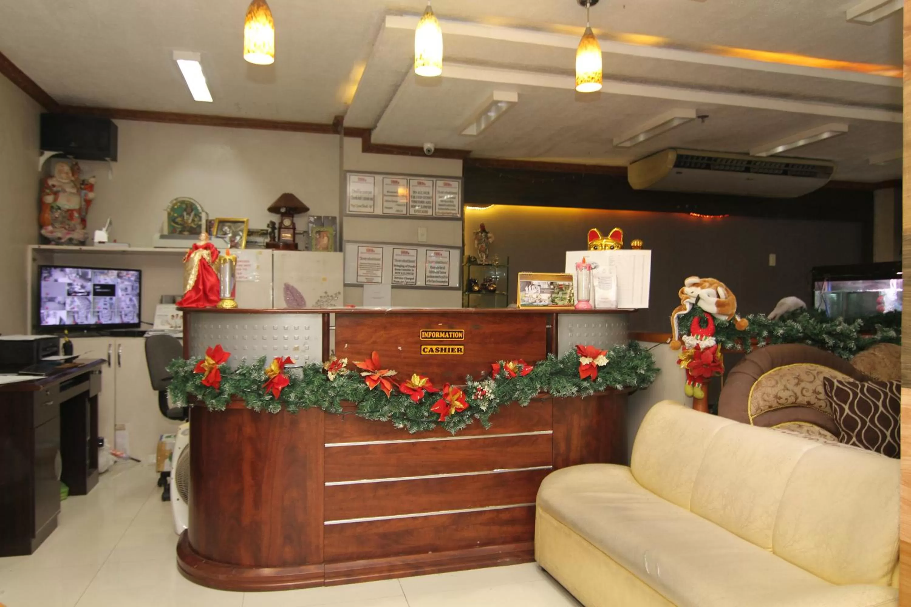 Lobby or reception in Honey Hunt House