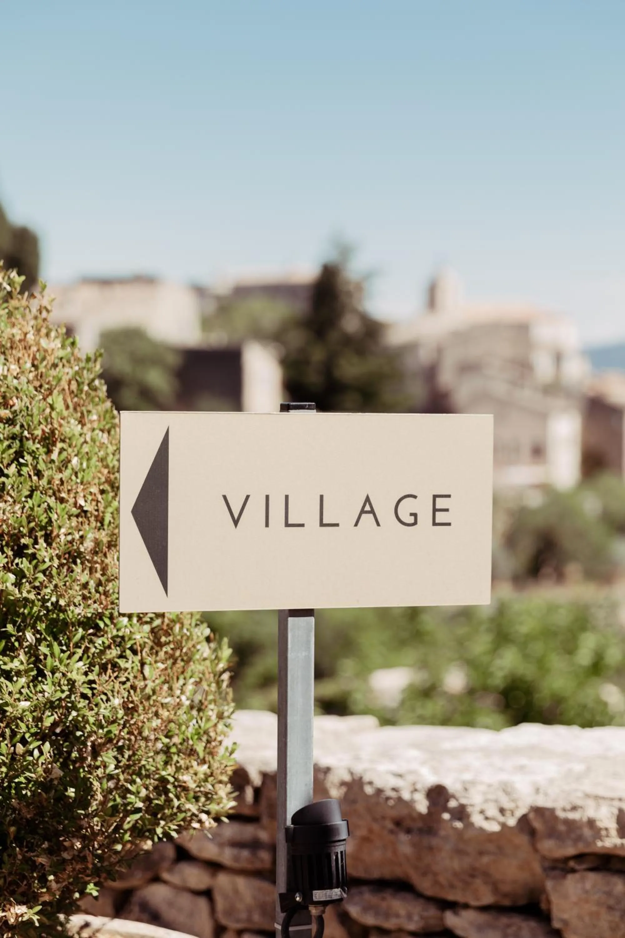 Text overlay in Mas des Romarins, The Originals Relais