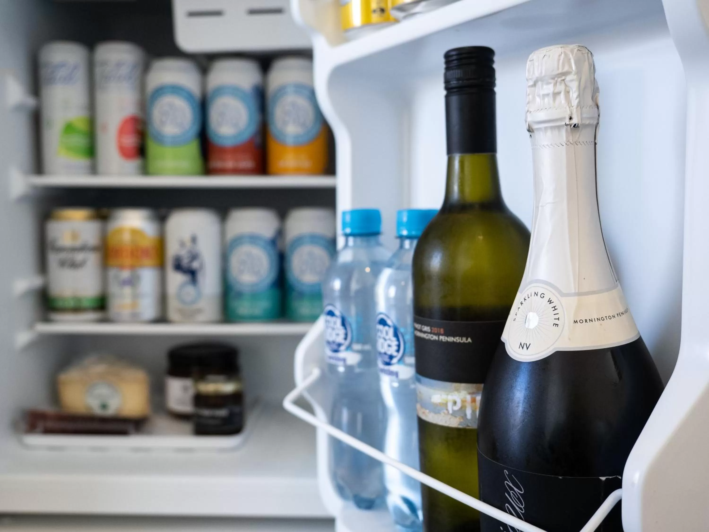 Alcoholic drinks in Links Lodge at The Dunes