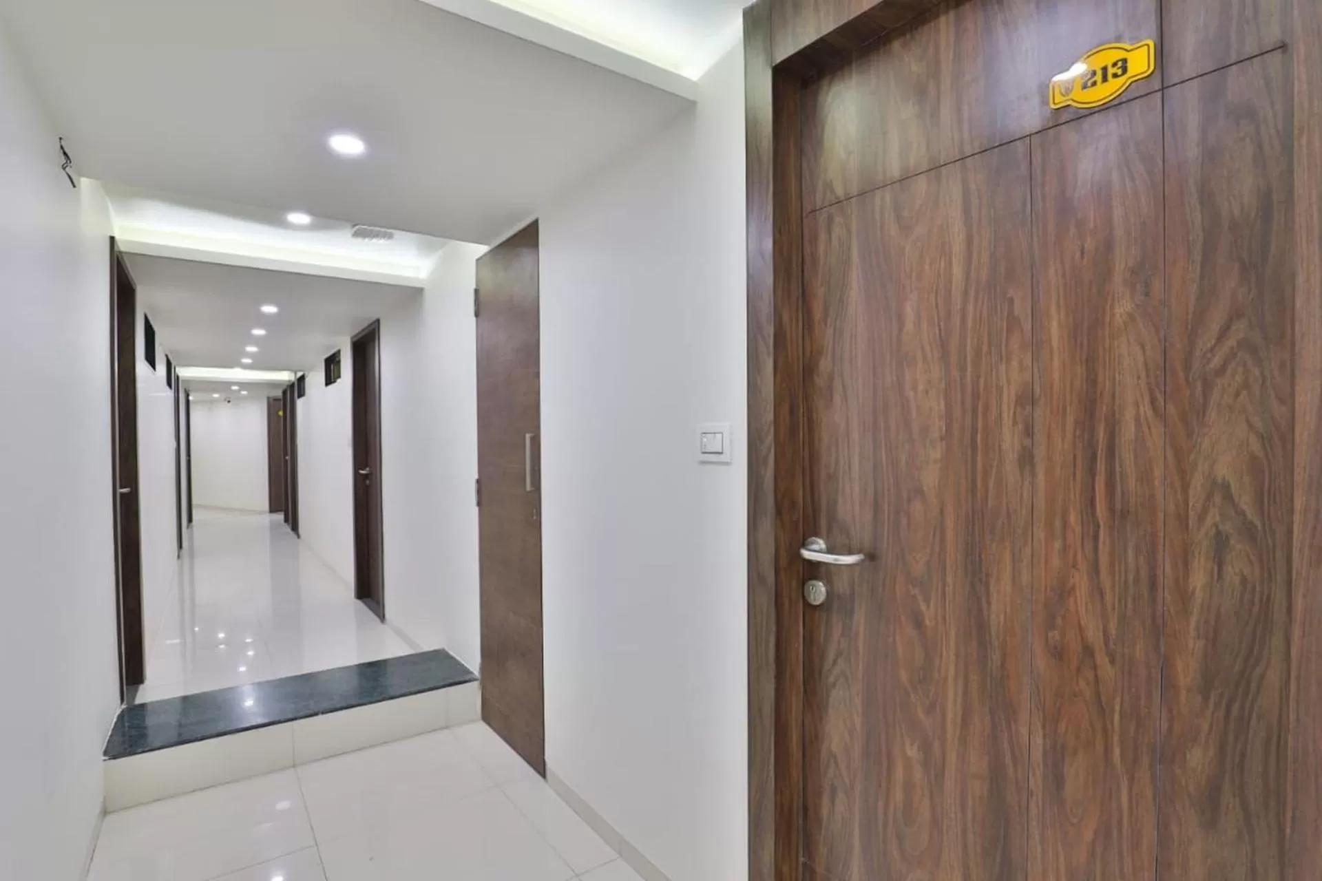 Property building in Hotel Nice RAILWAY STATION