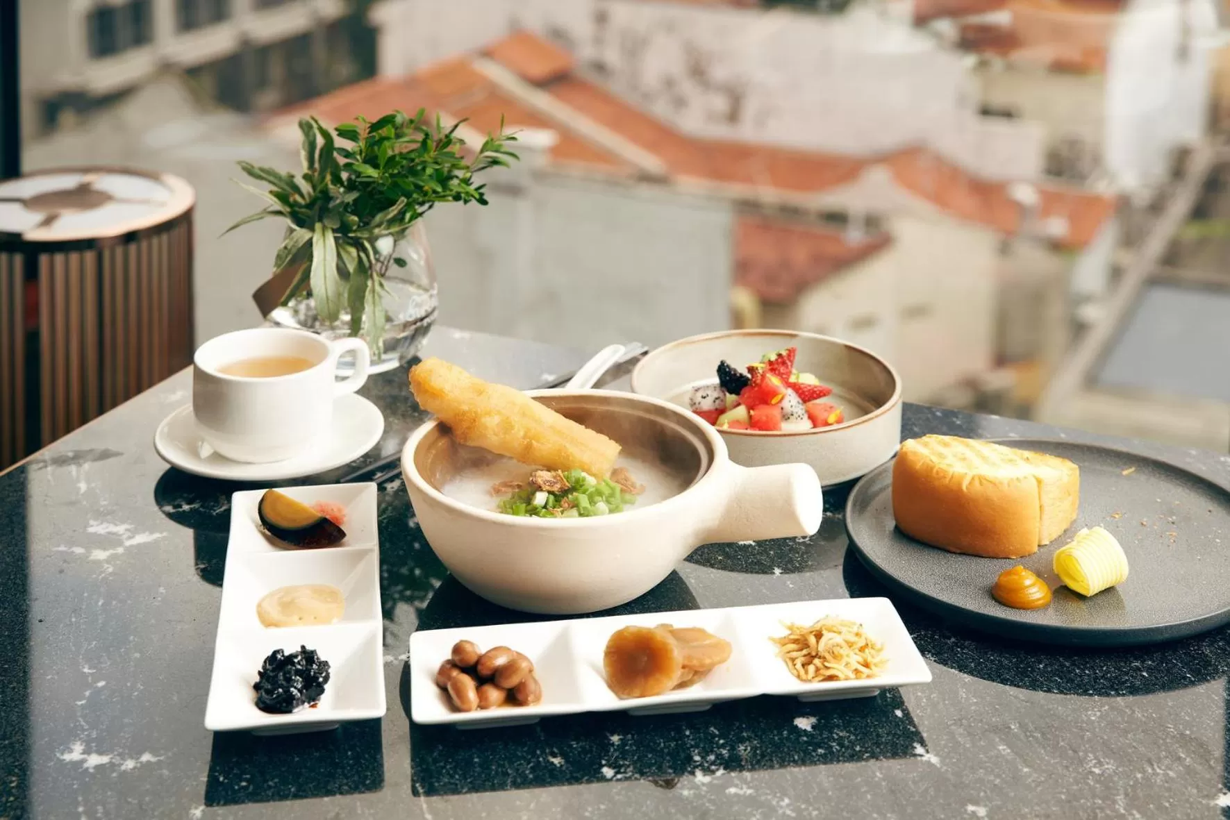 Restaurant/places to eat in The Clan Hotel Singapore by Far East Hospitality